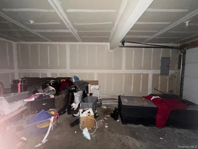 110 Nathalie Avenue, Babylon, NY, 4 Bedrooms Bedrooms, 8 Rooms Rooms,2 BathroomsBathrooms,Residential,For Rent,Nathalie,0,1040114 110 Nathalie Avenue, Babylon, NY, 4 Bedrooms Bedrooms, 8 Rooms Rooms,2 BathroomsBathrooms,Residential,For Rent,Nathalie,0,1040114