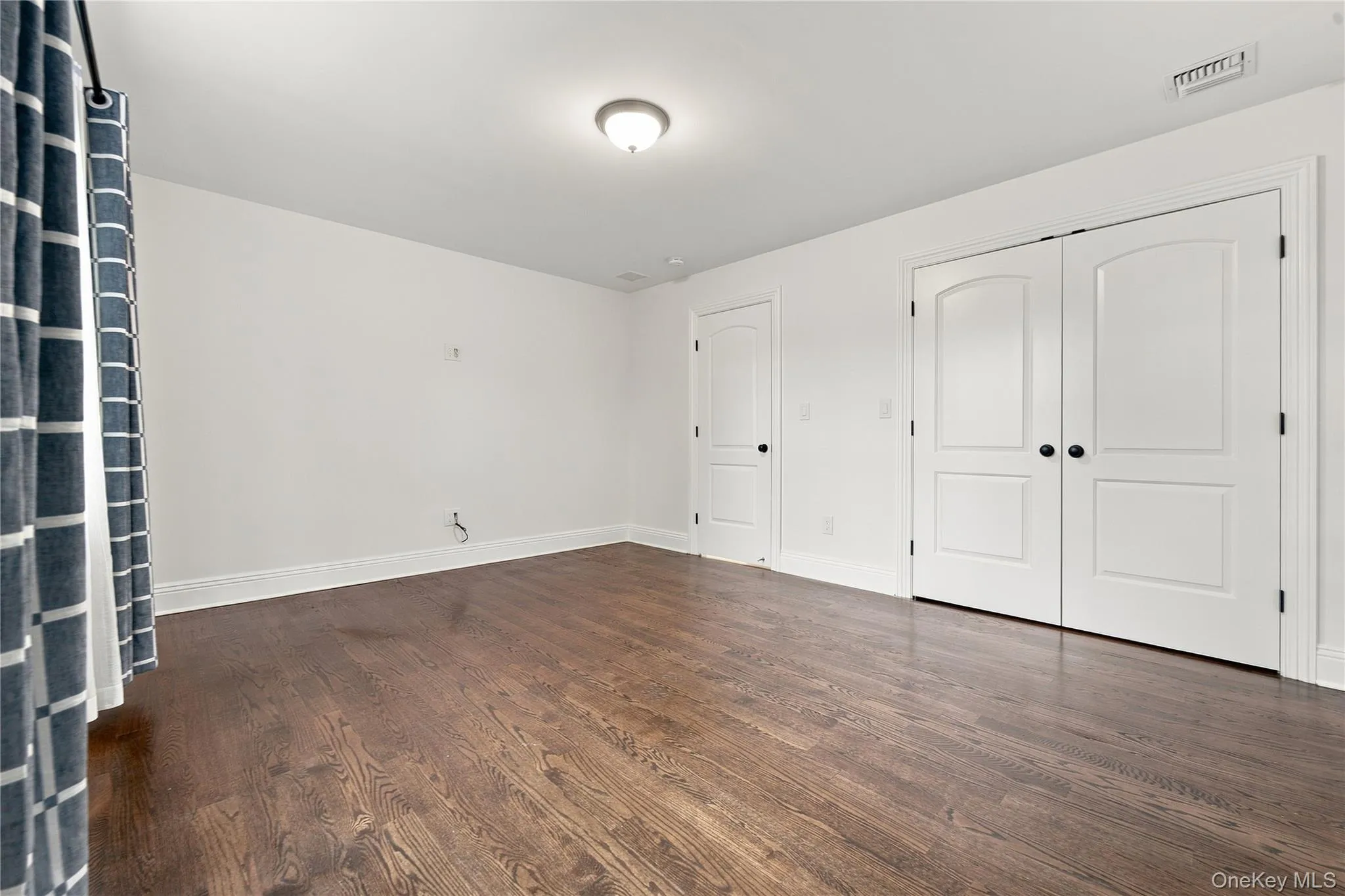 22 Forest Drive, Oyster Bay, NY, 5 Bedrooms Bedrooms, 10 Rooms Rooms,3 BathroomsBathrooms,Residential,For Rent,Forest,0,1040122 22 Forest Drive, Oyster Bay, NY, 5 Bedrooms Bedrooms, 10 Rooms Rooms,3 BathroomsBathrooms,Residential,For Rent,Forest,0,1040122