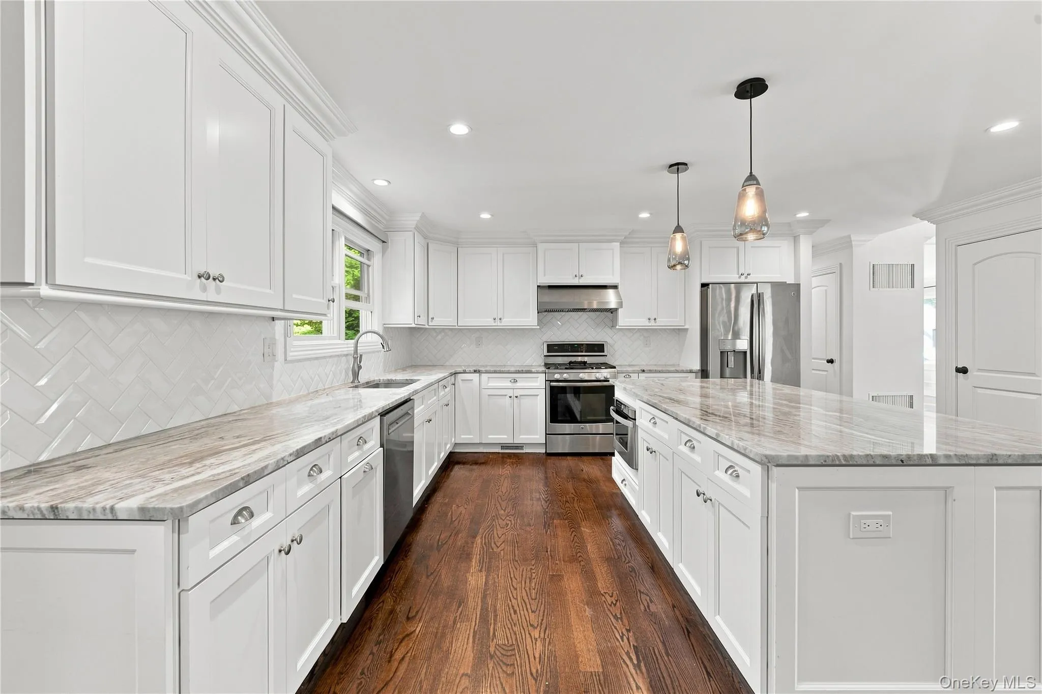22 Forest Drive, Oyster Bay, NY, 5 Bedrooms Bedrooms, 10 Rooms Rooms,3 BathroomsBathrooms,Residential,For Rent,Forest,0,1040122 22 Forest Drive, Oyster Bay, NY, 5 Bedrooms Bedrooms, 10 Rooms Rooms,3 BathroomsBathrooms,Residential,For Rent,Forest,0,1040122