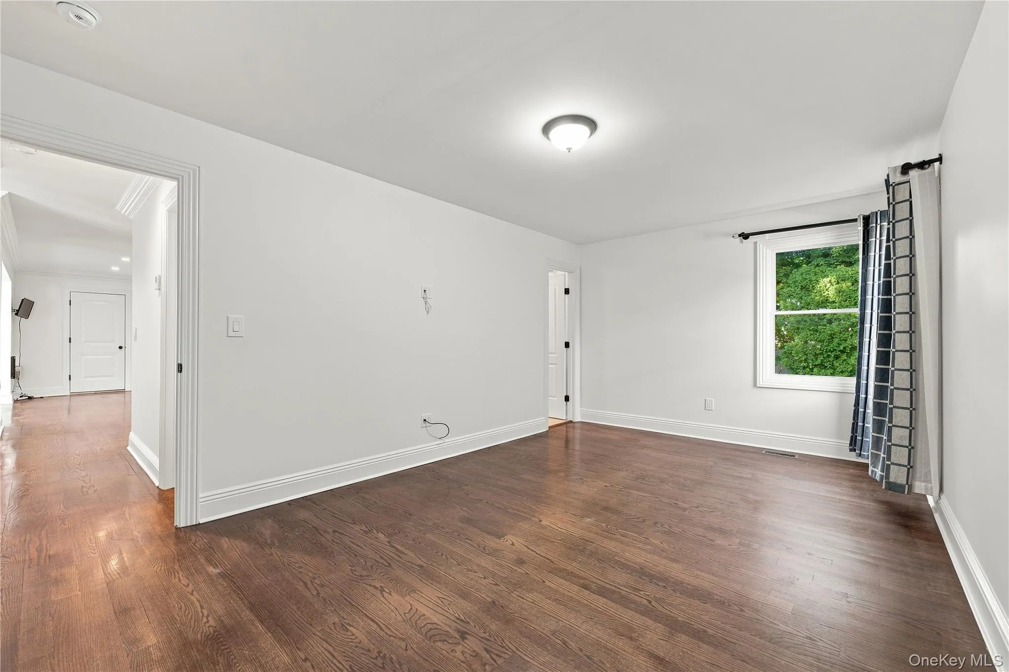 22 Forest Drive, Oyster Bay, NY, 5 Bedrooms Bedrooms, 10 Rooms Rooms,3 BathroomsBathrooms,Residential,For Rent,Forest,0,1040122 22 Forest Drive, Oyster Bay, NY, 5 Bedrooms Bedrooms, 10 Rooms Rooms,3 BathroomsBathrooms,Residential,For Rent,Forest,0,1040122