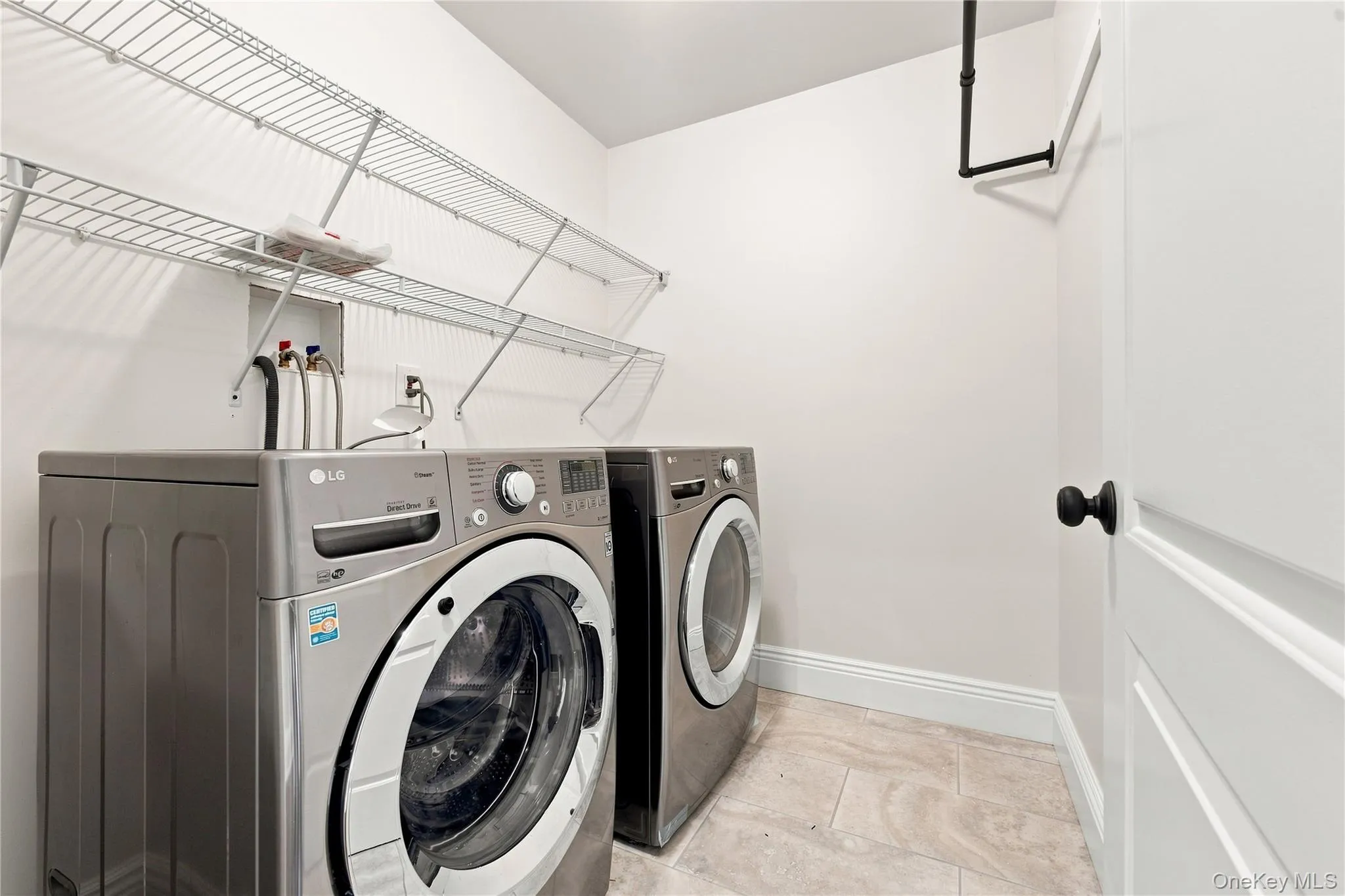 22 Forest Drive, Oyster Bay, NY, 5 Bedrooms Bedrooms, 10 Rooms Rooms,3 BathroomsBathrooms,Residential,For Rent,Forest,0,1040122 22 Forest Drive, Oyster Bay, NY, 5 Bedrooms Bedrooms, 10 Rooms Rooms,3 BathroomsBathrooms,Residential,For Rent,Forest,0,1040122