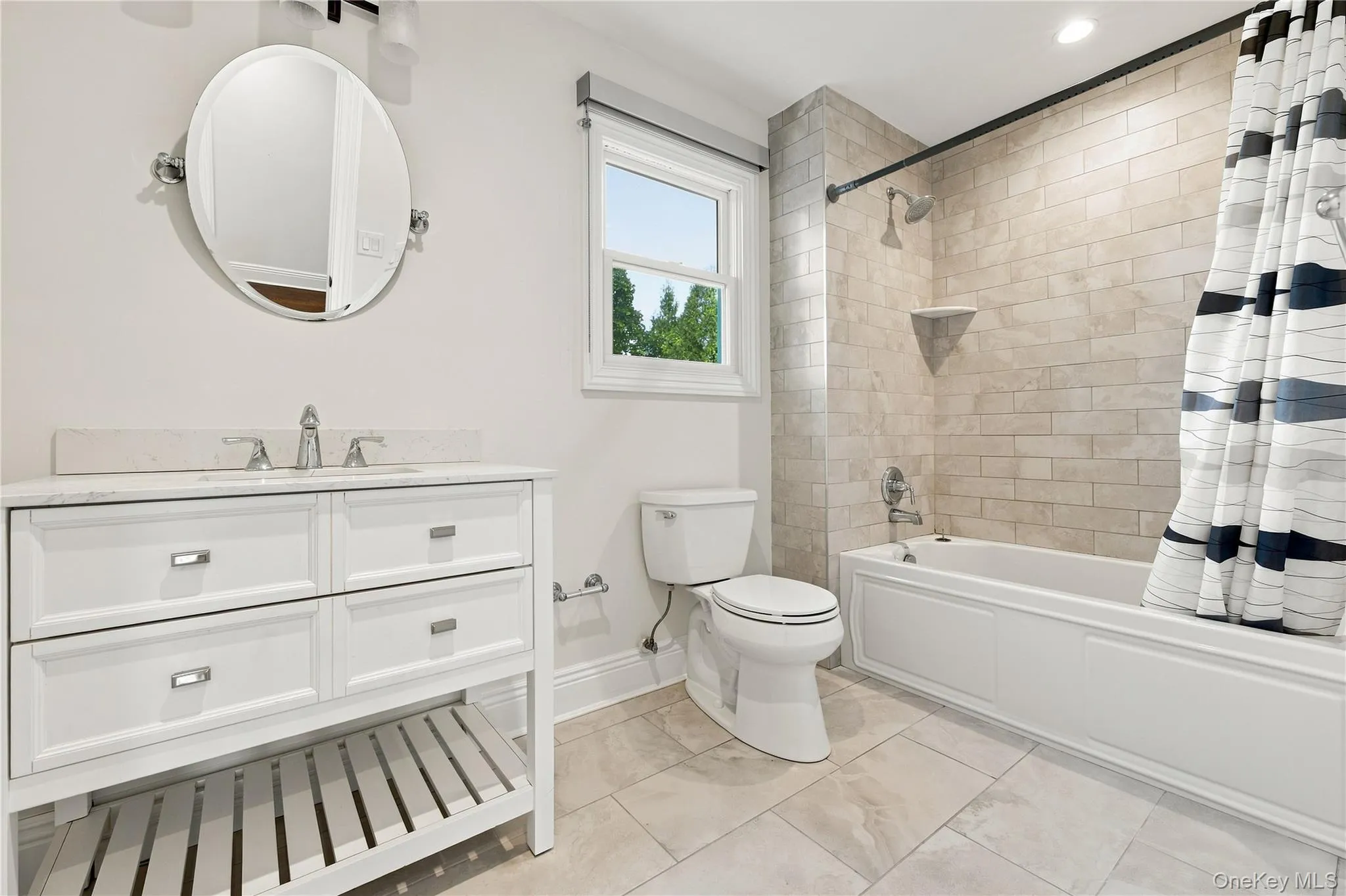 22 Forest Drive, Oyster Bay, NY, 5 Bedrooms Bedrooms, 10 Rooms Rooms,3 BathroomsBathrooms,Residential,For Rent,Forest,0,1040122 22 Forest Drive, Oyster Bay, NY, 5 Bedrooms Bedrooms, 10 Rooms Rooms,3 BathroomsBathrooms,Residential,For Rent,Forest,0,1040122