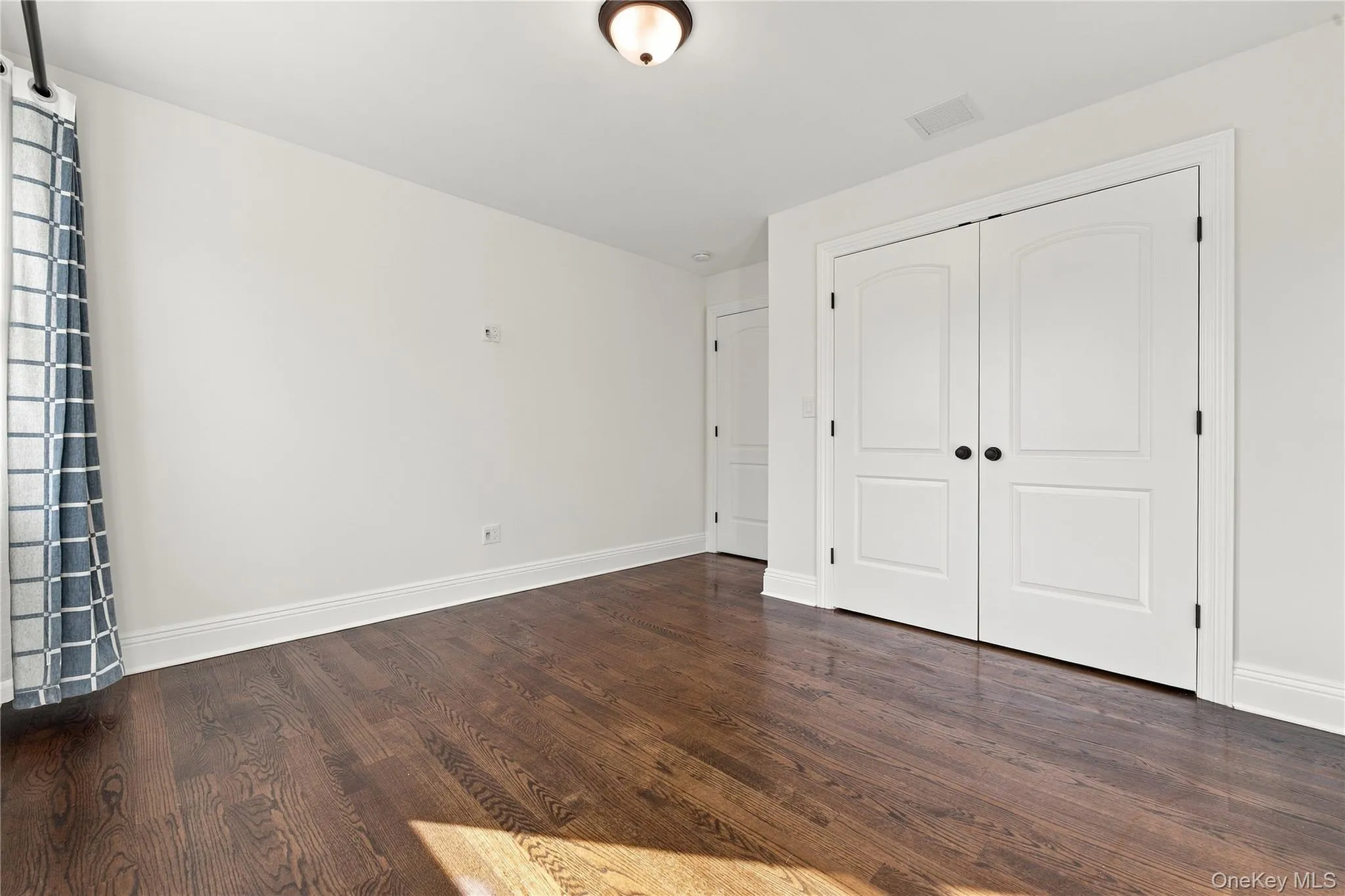 22 Forest Drive, Oyster Bay, NY, 5 Bedrooms Bedrooms, 10 Rooms Rooms,3 BathroomsBathrooms,Residential,For Rent,Forest,0,1040122 22 Forest Drive, Oyster Bay, NY, 5 Bedrooms Bedrooms, 10 Rooms Rooms,3 BathroomsBathrooms,Residential,For Rent,Forest,0,1040122