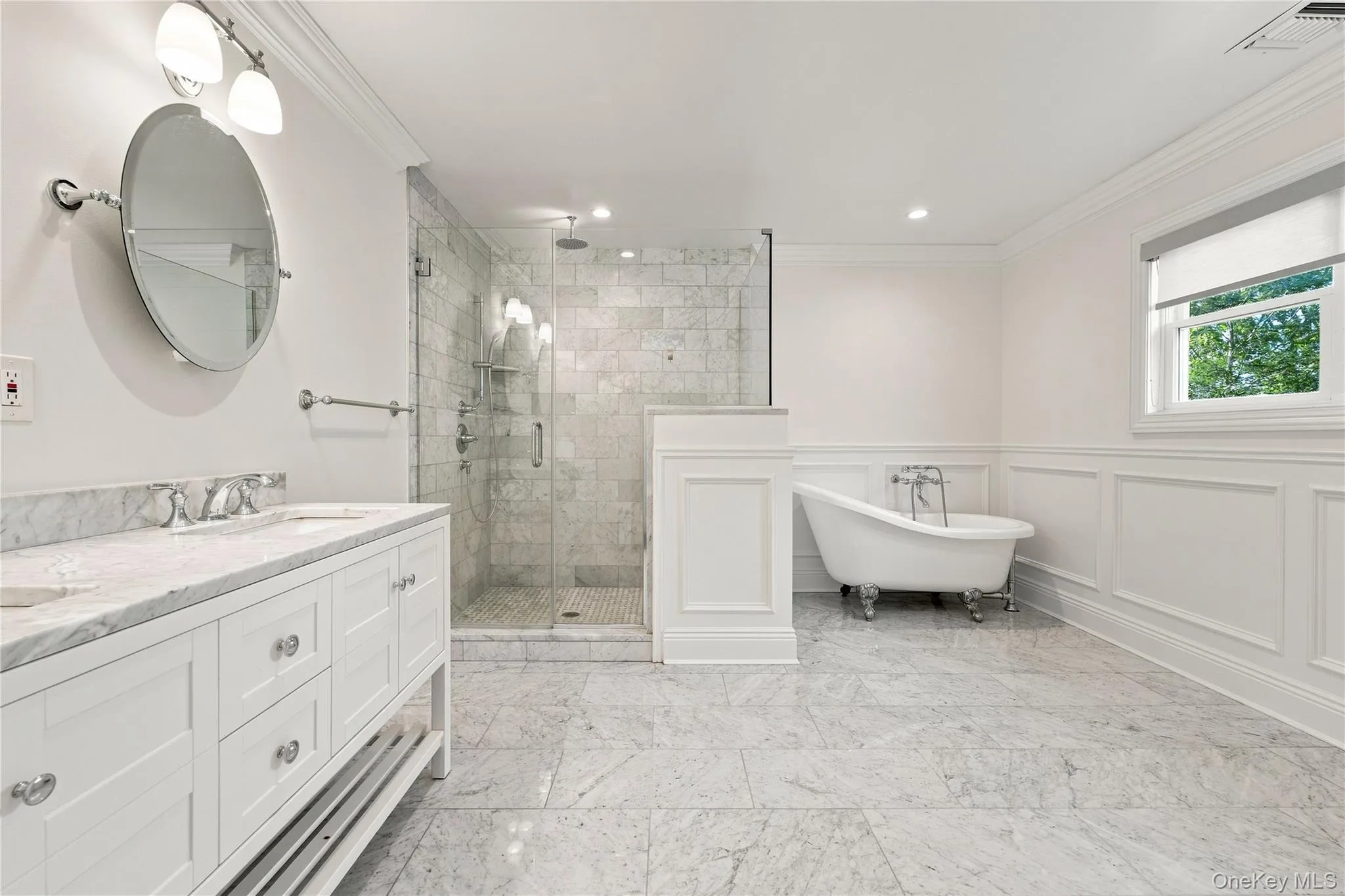 22 Forest Drive, Oyster Bay, NY, 5 Bedrooms Bedrooms, 10 Rooms Rooms,3 BathroomsBathrooms,Residential,For Rent,Forest,0,1040122 22 Forest Drive, Oyster Bay, NY, 5 Bedrooms Bedrooms, 10 Rooms Rooms,3 BathroomsBathrooms,Residential,For Rent,Forest,0,1040122