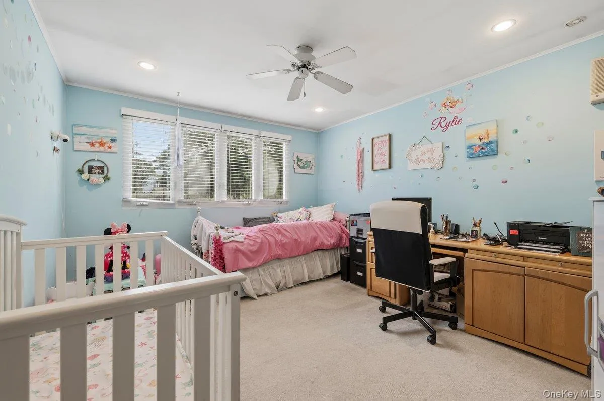 27 Wheelbarrow Lane, Hempstead, NY, 4 Bedrooms Bedrooms, 6 Rooms Rooms,2 BathroomsBathrooms,Residential,For Rent,Wheelbarrow,0,1040123 27 Wheelbarrow Lane, Hempstead, NY, 4 Bedrooms Bedrooms, 6 Rooms Rooms,2 BathroomsBathrooms,Residential,For Rent,Wheelbarrow,0,1040123