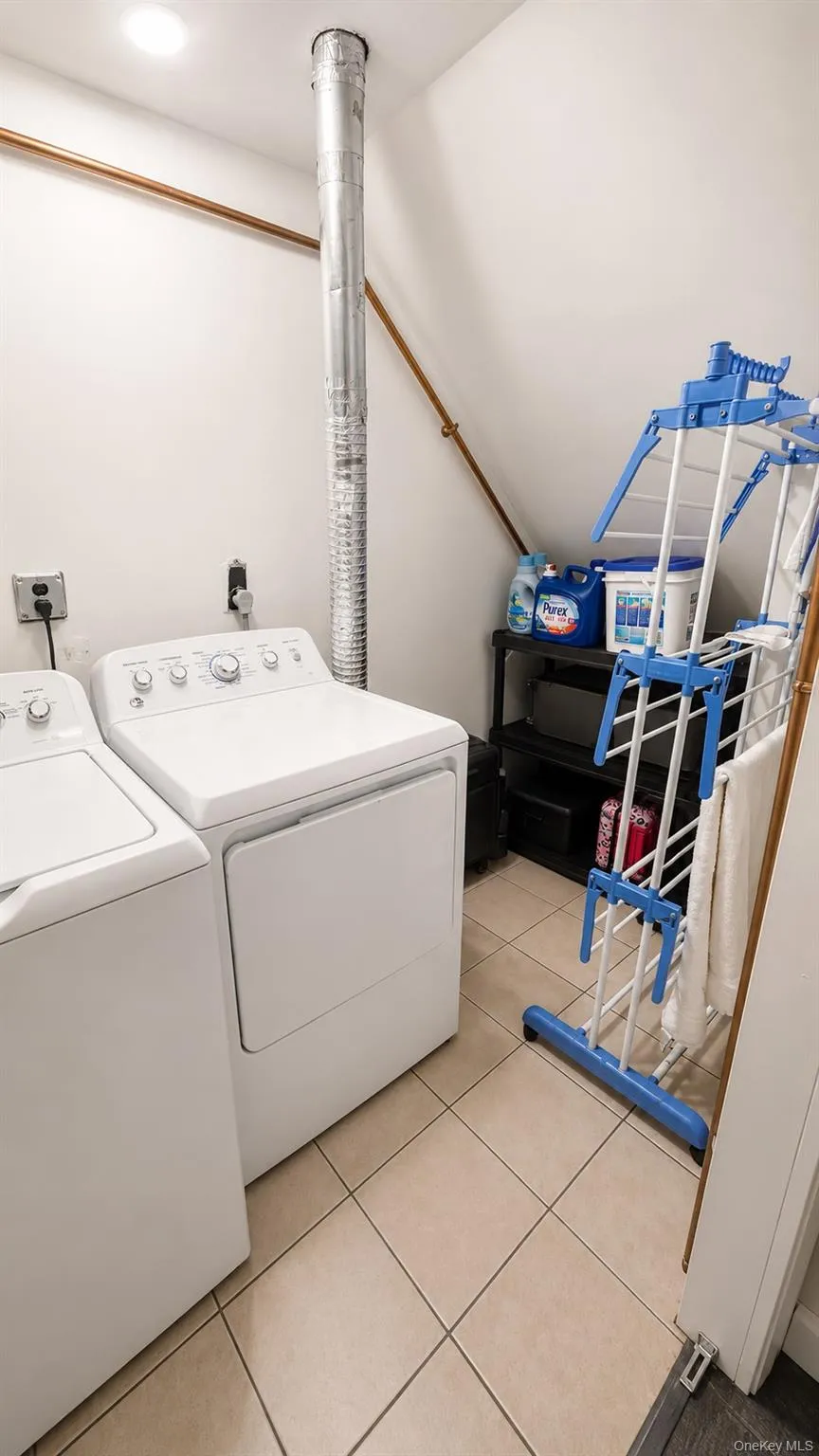 48 Scenic Circle, Cortlandt, NY, 2 Bedrooms Bedrooms, 5 Rooms Rooms,1 BathroomBathrooms,Residential,For Rent,Scenic,0,1040124 48 Scenic Circle, Cortlandt, NY, 2 Bedrooms Bedrooms, 5 Rooms Rooms,1 BathroomBathrooms,Residential,For Rent,Scenic,0,1040124