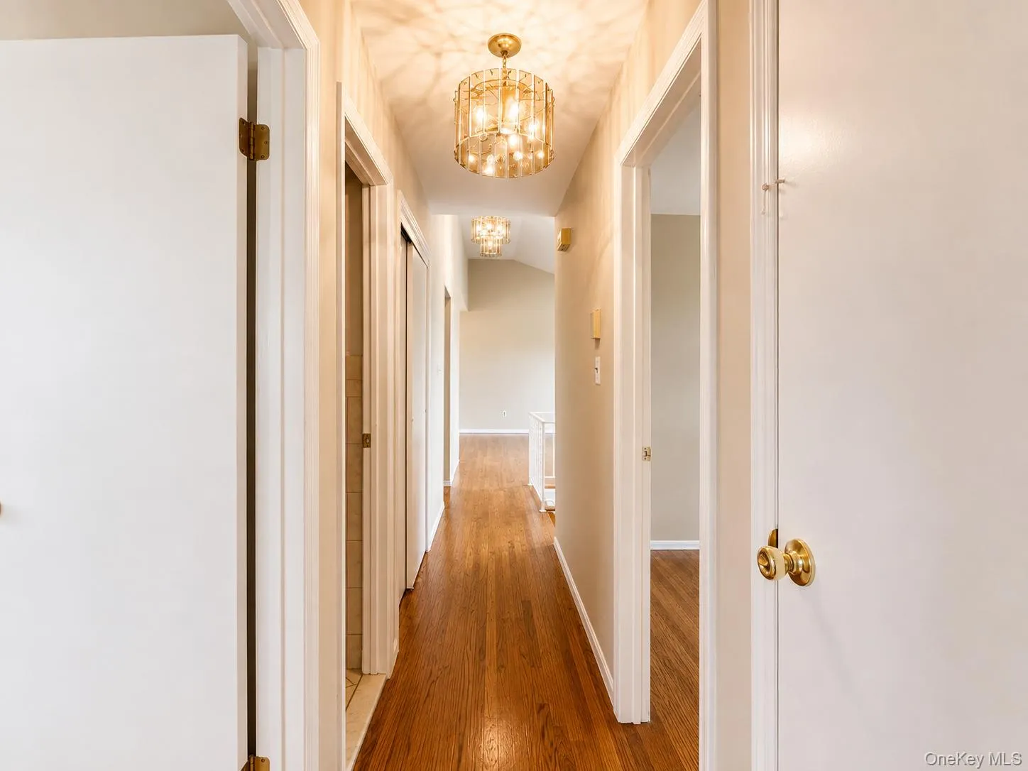 95 Lake Drive, Babylon, NY, 5 Bedrooms Bedrooms, 10 Rooms Rooms,3 BathroomsBathrooms,Residential,For Rent,Lake,0,1040125 95 Lake Drive, Babylon, NY, 5 Bedrooms Bedrooms, 10 Rooms Rooms,3 BathroomsBathrooms,Residential,For Rent,Lake,0,1040125