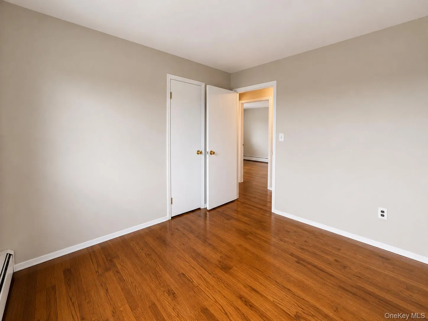 95 Lake Drive, Babylon, NY, 5 Bedrooms Bedrooms, 10 Rooms Rooms,3 BathroomsBathrooms,Residential,For Rent,Lake,0,1040125 95 Lake Drive, Babylon, NY, 5 Bedrooms Bedrooms, 10 Rooms Rooms,3 BathroomsBathrooms,Residential,For Rent,Lake,0,1040125