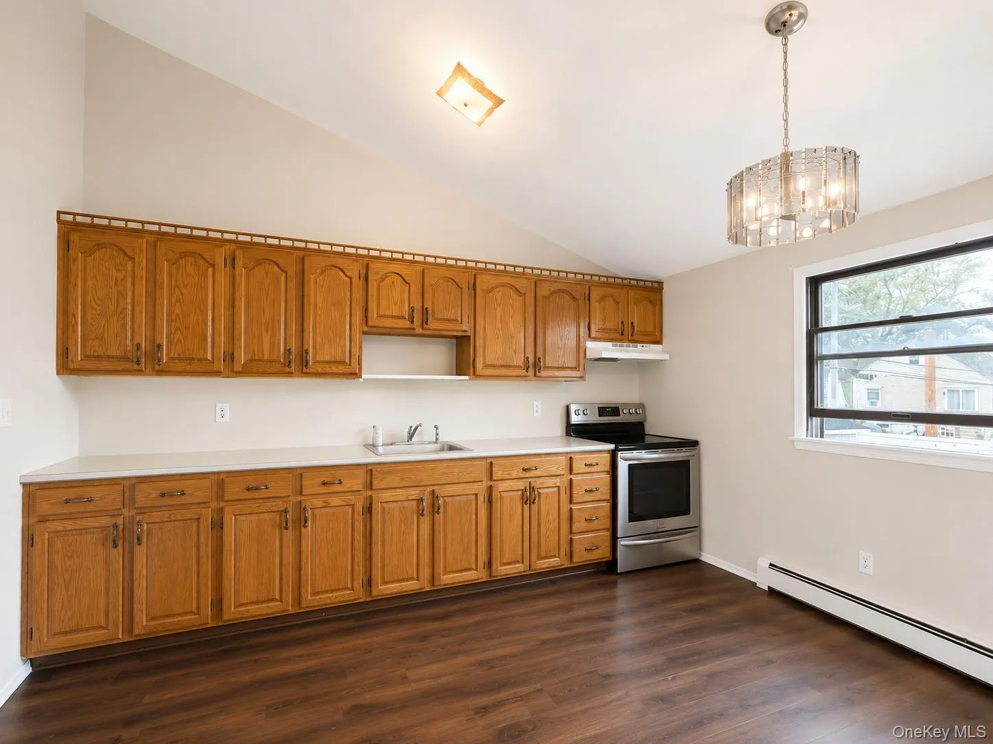 95 Lake Drive, Babylon, NY, 5 Bedrooms Bedrooms, 10 Rooms Rooms,3 BathroomsBathrooms,Residential,For Rent,Lake,0,1040125 95 Lake Drive, Babylon, NY, 5 Bedrooms Bedrooms, 10 Rooms Rooms,3 BathroomsBathrooms,Residential,For Rent,Lake,0,1040125