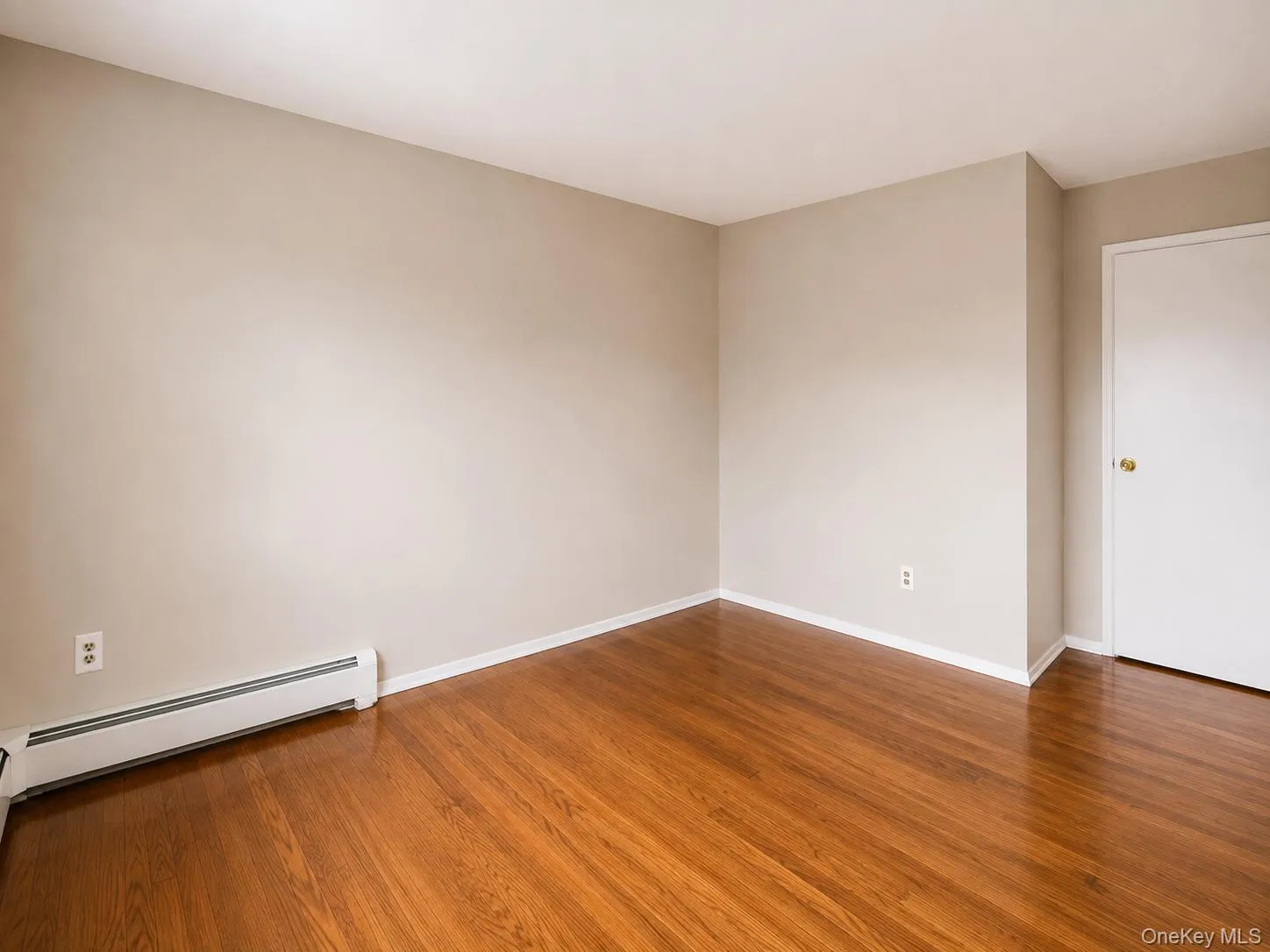 95 Lake Drive, Babylon, NY, 5 Bedrooms Bedrooms, 10 Rooms Rooms,3 BathroomsBathrooms,Residential,For Rent,Lake,0,1040125 95 Lake Drive, Babylon, NY, 5 Bedrooms Bedrooms, 10 Rooms Rooms,3 BathroomsBathrooms,Residential,For Rent,Lake,0,1040125