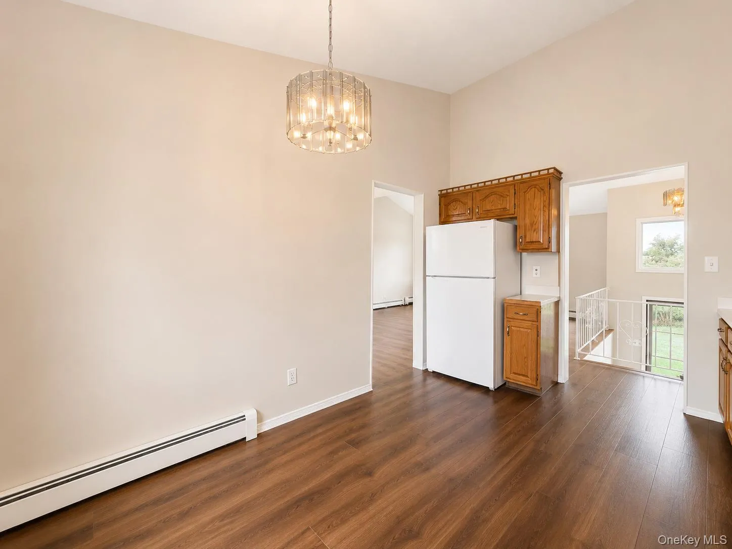 95 Lake Drive, Babylon, NY, 5 Bedrooms Bedrooms, 10 Rooms Rooms,3 BathroomsBathrooms,Residential,For Rent,Lake,0,1040125 95 Lake Drive, Babylon, NY, 5 Bedrooms Bedrooms, 10 Rooms Rooms,3 BathroomsBathrooms,Residential,For Rent,Lake,0,1040125