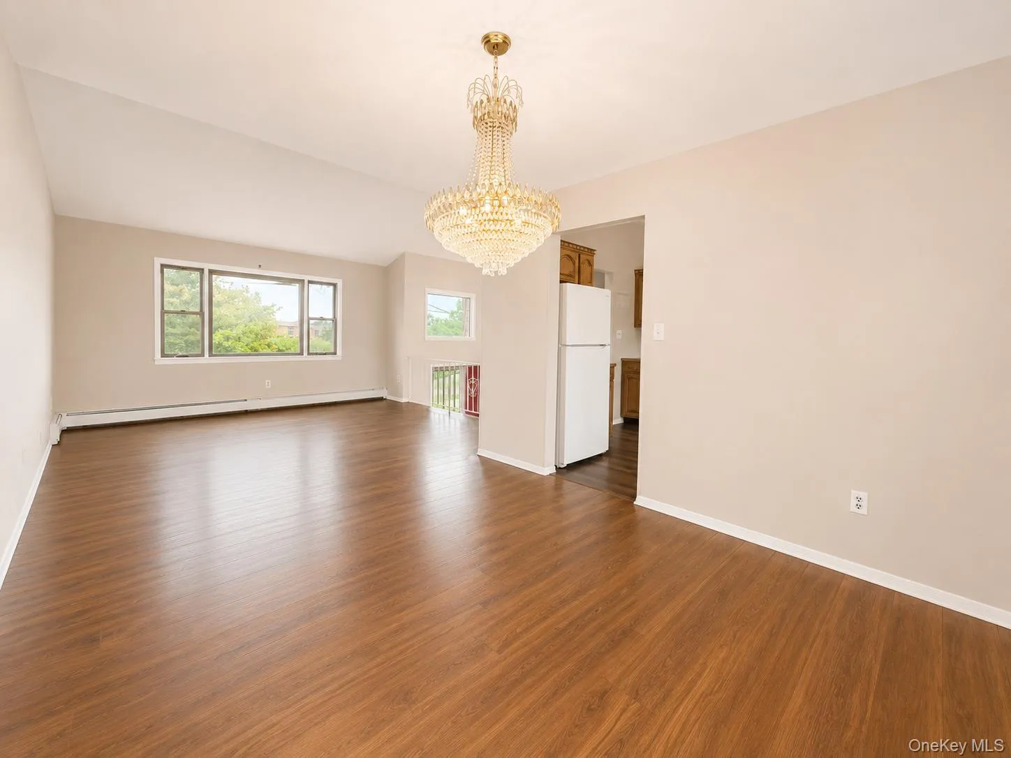 95 Lake Drive, Babylon, NY, 5 Bedrooms Bedrooms, 10 Rooms Rooms,3 BathroomsBathrooms,Residential,For Rent,Lake,0,1040125 95 Lake Drive, Babylon, NY, 5 Bedrooms Bedrooms, 10 Rooms Rooms,3 BathroomsBathrooms,Residential,For Rent,Lake,0,1040125