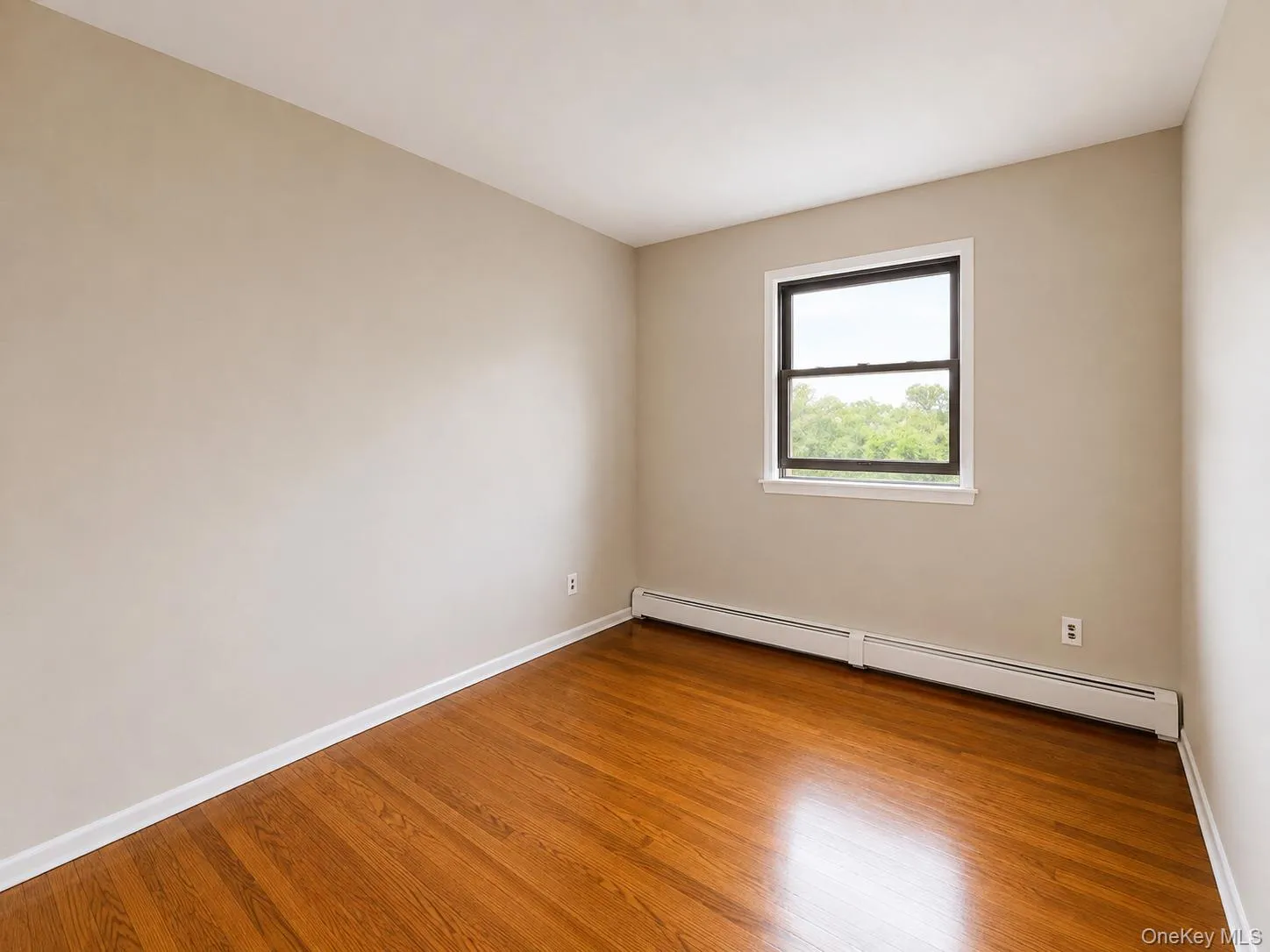 95 Lake Drive, Babylon, NY, 5 Bedrooms Bedrooms, 10 Rooms Rooms,3 BathroomsBathrooms,Residential,For Rent,Lake,0,1040125 95 Lake Drive, Babylon, NY, 5 Bedrooms Bedrooms, 10 Rooms Rooms,3 BathroomsBathrooms,Residential,For Rent,Lake,0,1040125