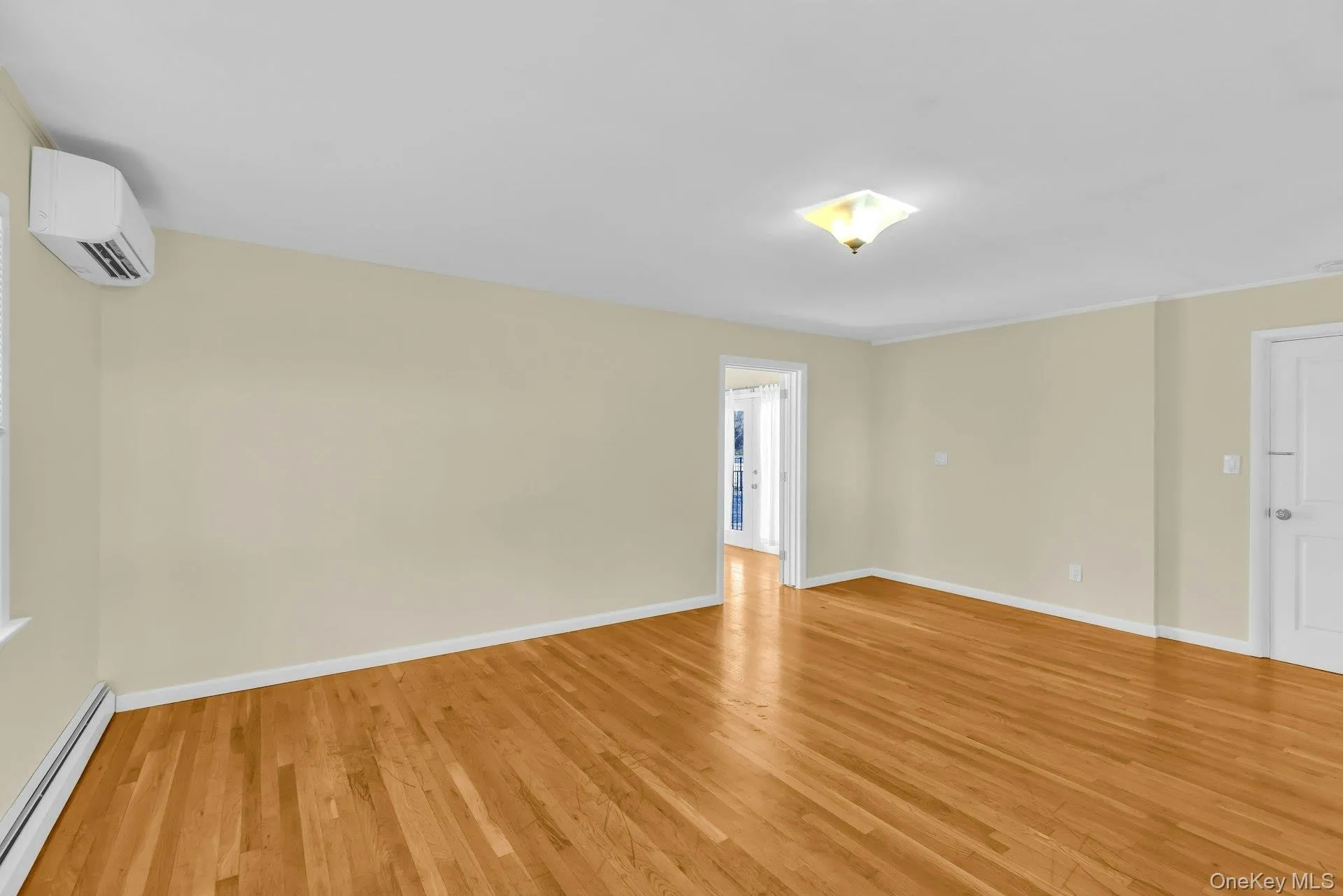 13 Argonne Road, Southampton, NY, 1 Bedroom Bedrooms, 4 Rooms Rooms,1 BathroomBathrooms,Residential Lease,For Rent,Argonne,0,1040126 13 Argonne Road, Southampton, NY, 1 Bedroom Bedrooms, 4 Rooms Rooms,1 BathroomBathrooms,Residential Lease,For Rent,Argonne,0,1040126