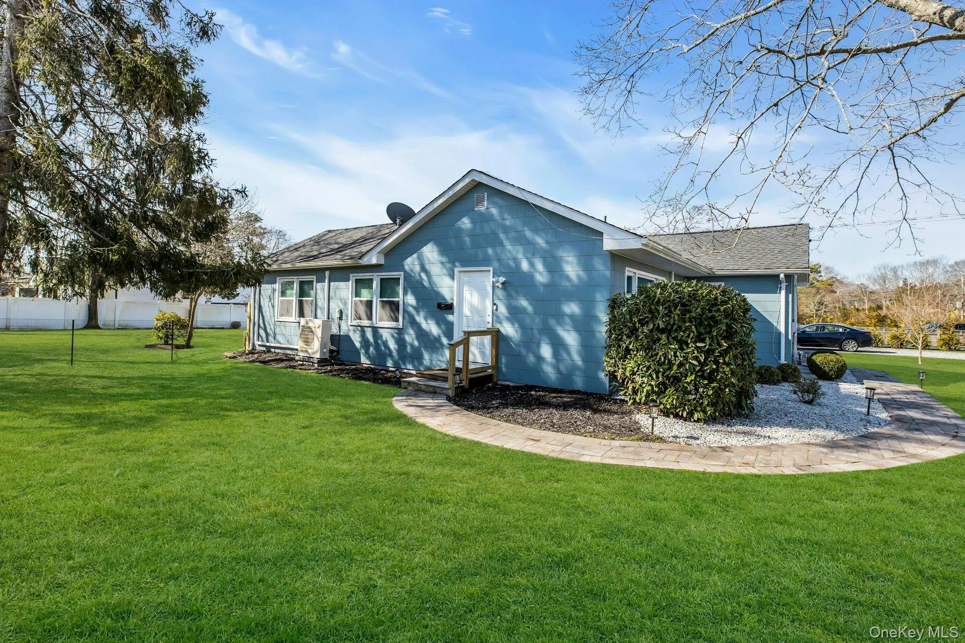 13 Argonne Road, Southampton, NY, 1 Bedroom Bedrooms, 4 Rooms Rooms,1 BathroomBathrooms,Residential Lease,For Rent,Argonne,0,1040126 13 Argonne Road, Southampton, NY, 1 Bedroom Bedrooms, 4 Rooms Rooms,1 BathroomBathrooms,Residential Lease,For Rent,Argonne,0,1040126