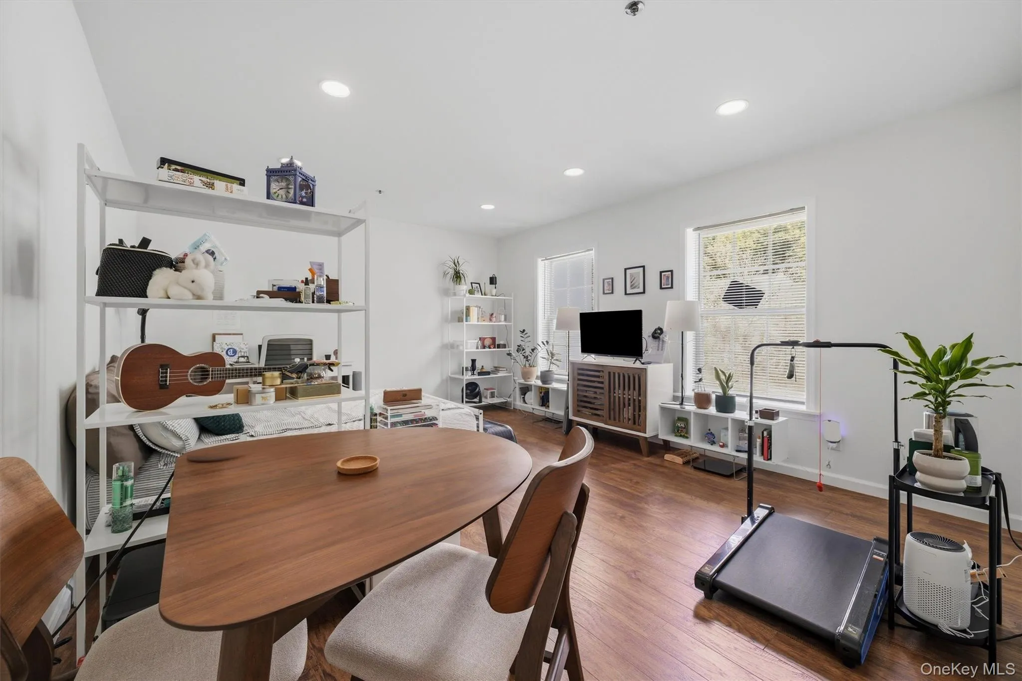 204 Watch Hill Drive, Greenburgh, NY, 2 Bedrooms Bedrooms, 5 Rooms Rooms,1 BathroomBathrooms,Residential,For Rent,Watch Hill,0,1040128 204 Watch Hill Drive, Greenburgh, NY, 2 Bedrooms Bedrooms, 5 Rooms Rooms,1 BathroomBathrooms,Residential,For Rent,Watch Hill,0,1040128