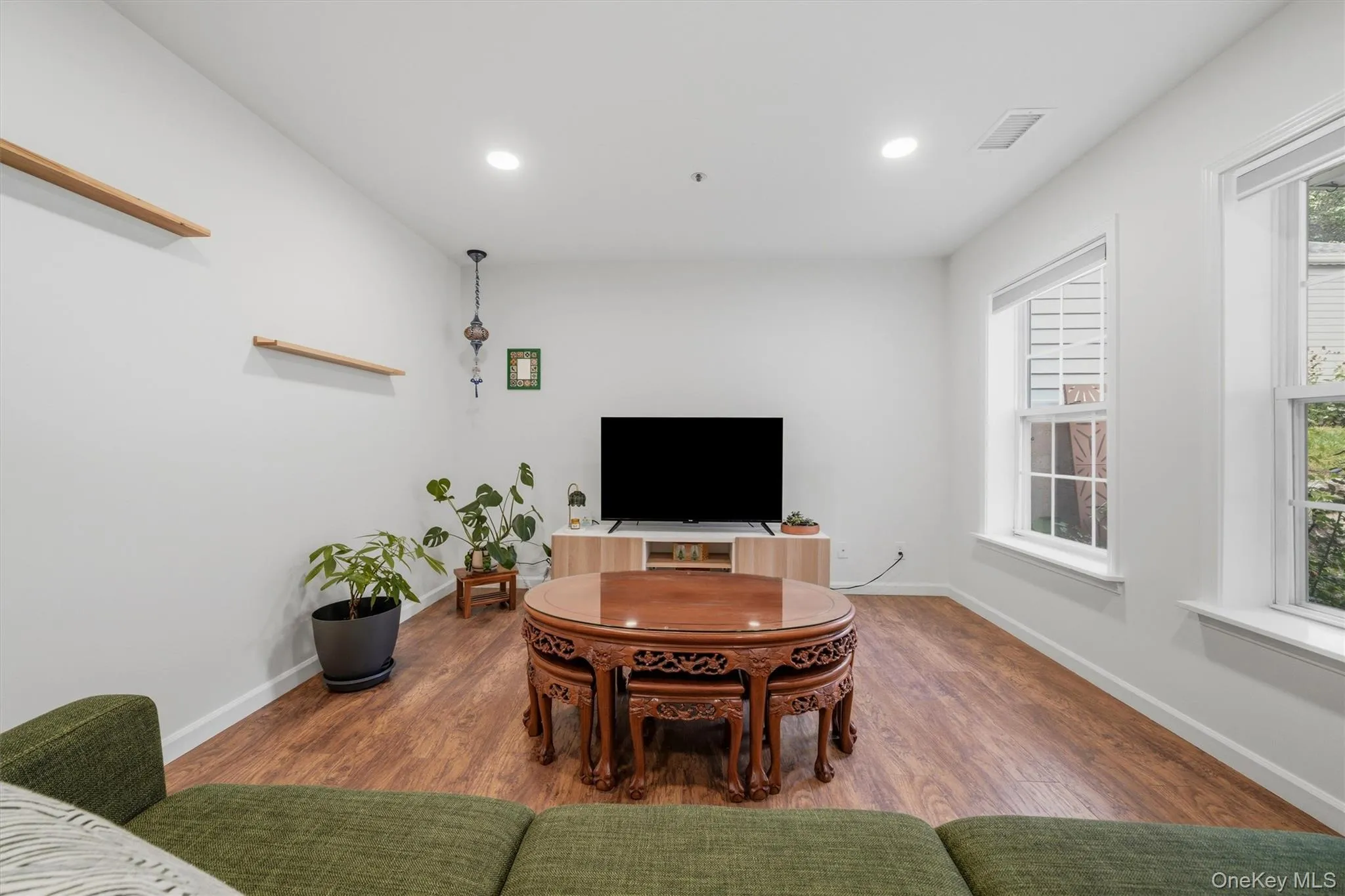 204 Watch Hill Drive, Greenburgh, NY, 2 Bedrooms Bedrooms, 5 Rooms Rooms,1 BathroomBathrooms,Residential,For Rent,Watch Hill,0,1040128 204 Watch Hill Drive, Greenburgh, NY, 2 Bedrooms Bedrooms, 5 Rooms Rooms,1 BathroomBathrooms,Residential,For Rent,Watch Hill,0,1040128