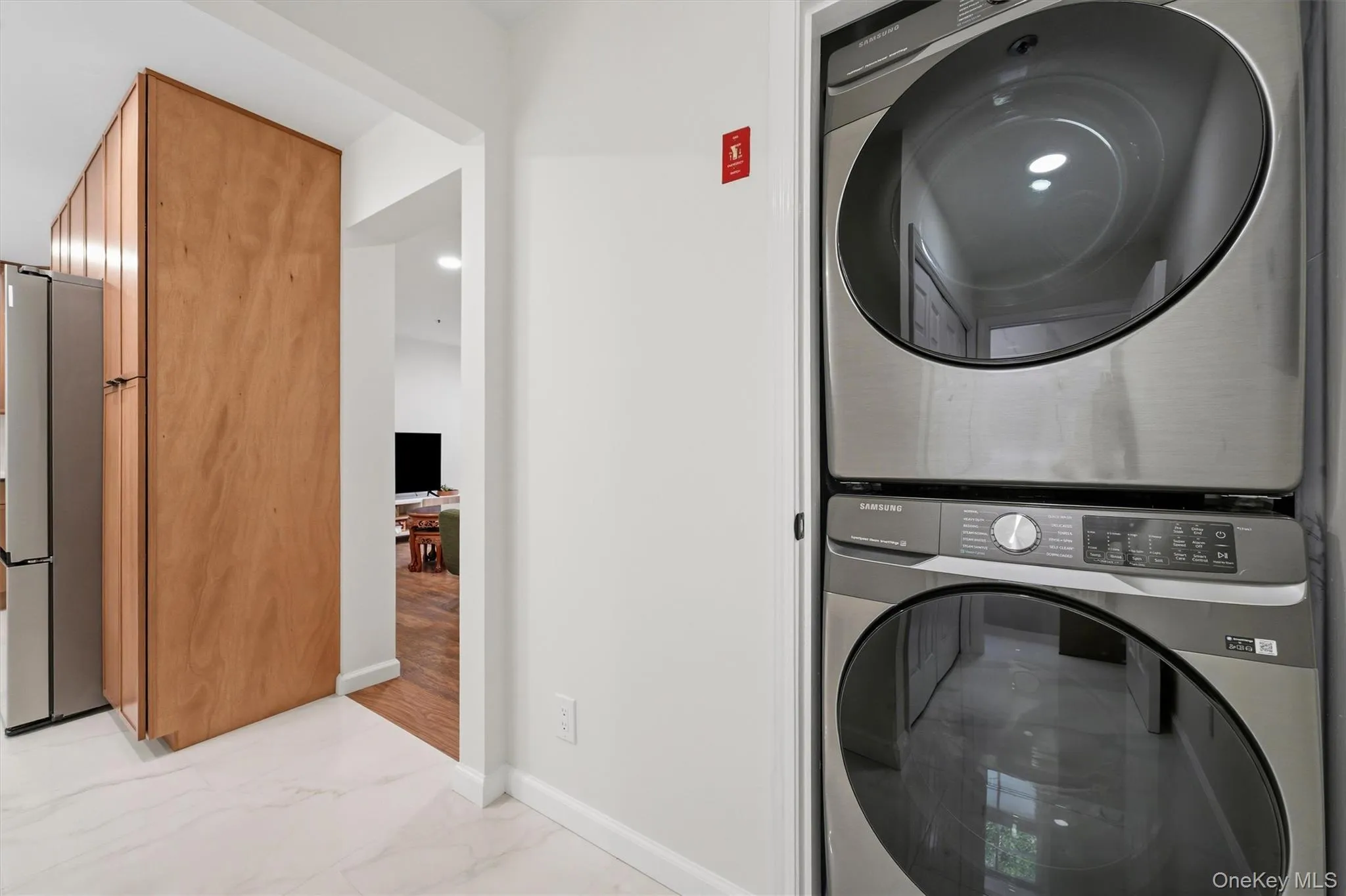 204 Watch Hill Drive, Greenburgh, NY, 2 Bedrooms Bedrooms, 5 Rooms Rooms,1 BathroomBathrooms,Residential,For Rent,Watch Hill,0,1040128 204 Watch Hill Drive, Greenburgh, NY, 2 Bedrooms Bedrooms, 5 Rooms Rooms,1 BathroomBathrooms,Residential,For Rent,Watch Hill,0,1040128