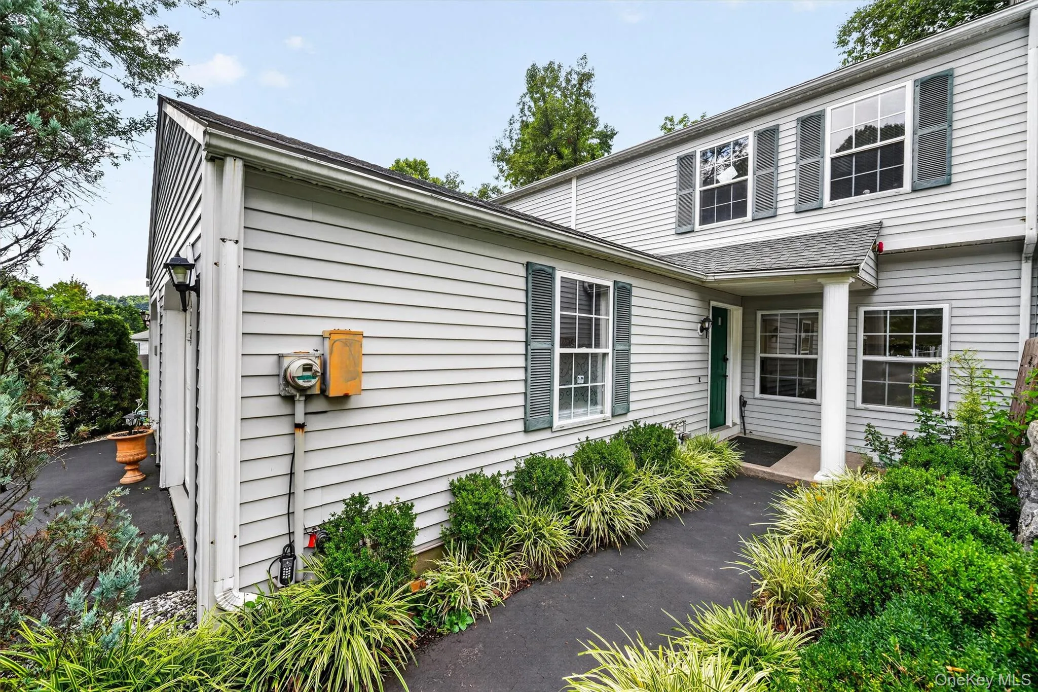 204 Watch Hill Drive, Greenburgh, NY, 2 Bedrooms Bedrooms, 5 Rooms Rooms,1 BathroomBathrooms,Residential,For Rent,Watch Hill,0,1040128 204 Watch Hill Drive, Greenburgh, NY, 2 Bedrooms Bedrooms, 5 Rooms Rooms,1 BathroomBathrooms,Residential,For Rent,Watch Hill,0,1040128