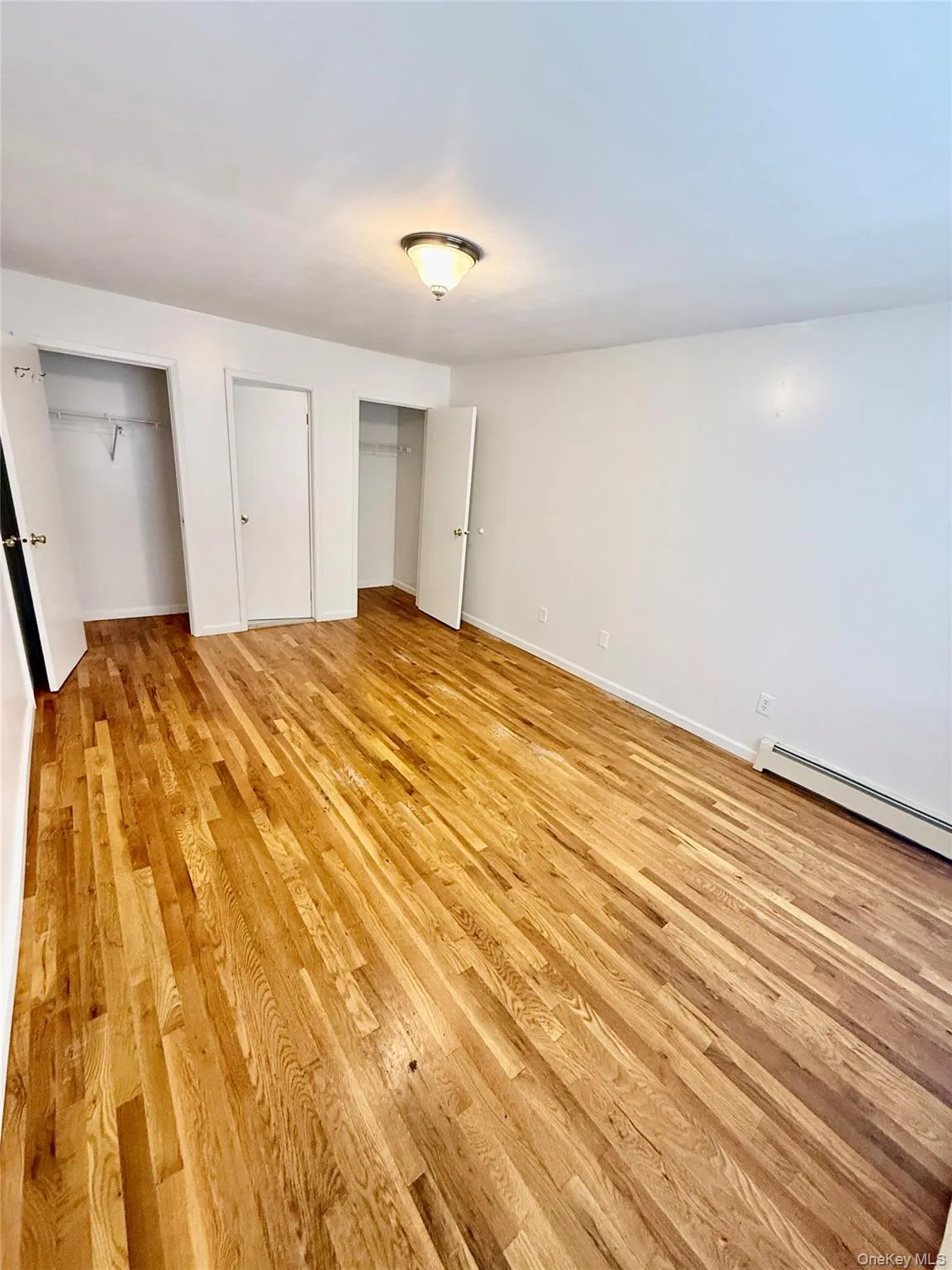 995 Jennings Street, New York, NY, 3 Bedrooms Bedrooms, 5 Rooms Rooms,1 BathroomBathrooms,Residential Lease,For Rent,Jennings,0,1040129 995 Jennings Street, New York, NY, 3 Bedrooms Bedrooms, 5 Rooms Rooms,1 BathroomBathrooms,Residential Lease,For Rent,Jennings,0,1040129