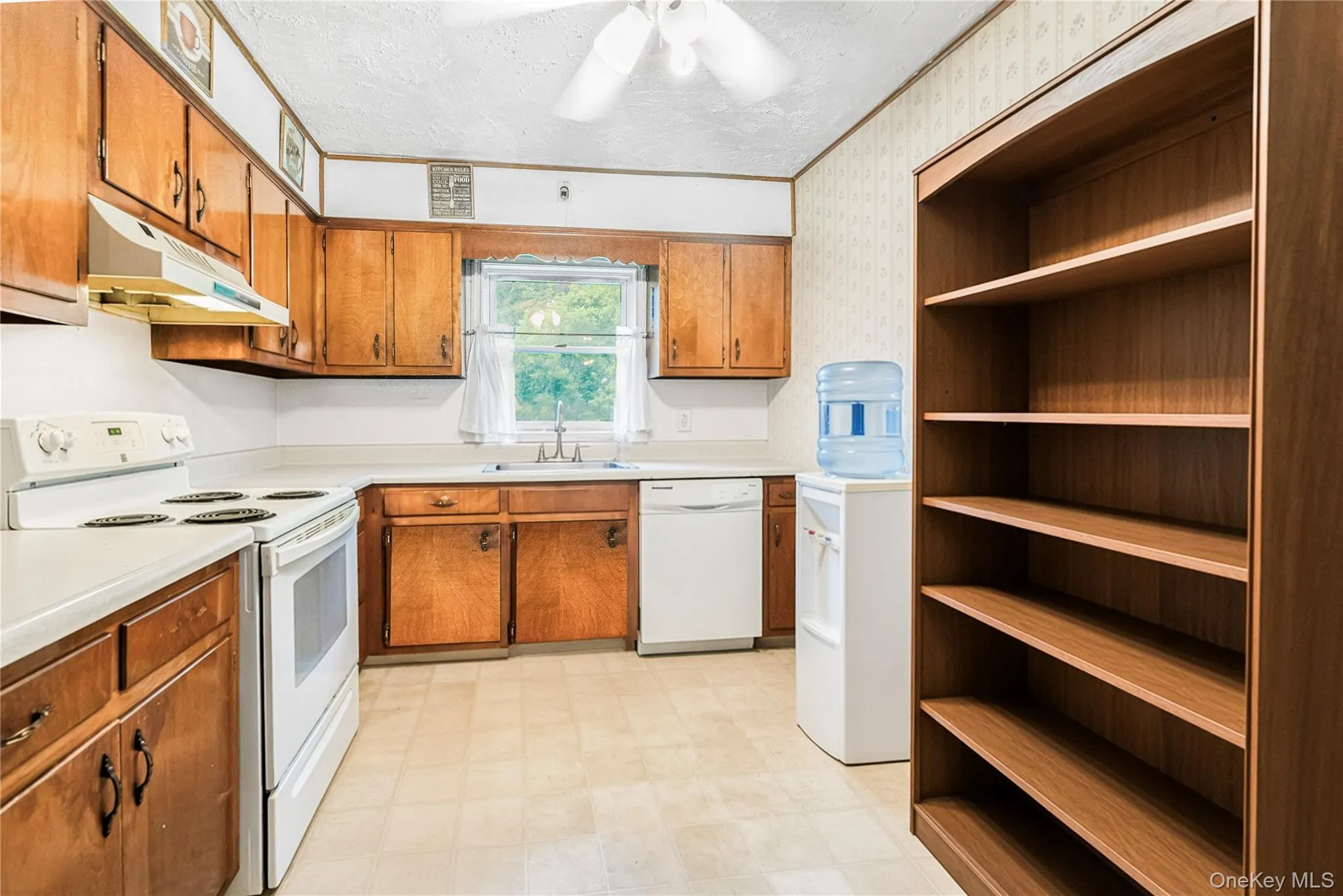 164 Brookside Farms Road, Newburgh (town), NY, 2 Bedrooms Bedrooms, 4 Rooms Rooms,1 BathroomBathrooms,Residential,For Rent,Brookside Farms,0,1040133 164 Brookside Farms Road, Newburgh (town), NY, 2 Bedrooms Bedrooms, 4 Rooms Rooms,1 BathroomBathrooms,Residential,For Rent,Brookside Farms,0,1040133
