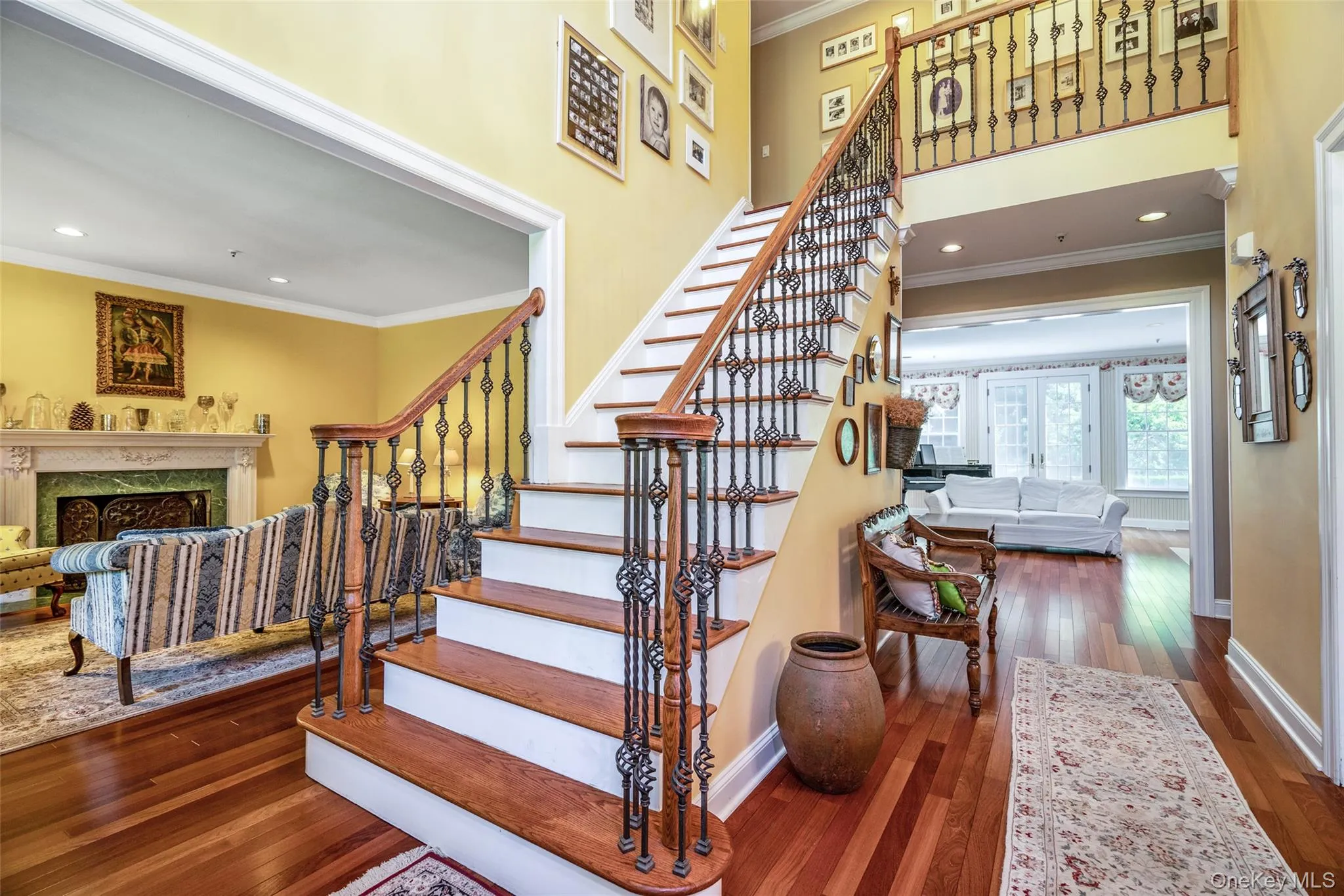 The grand, open foyer welcomes you with soaring ceilings and an airy feel that sets the perfect tone for the rest of the home. The grand, open foyer welcomes you with soaring ceilings and an airy feel that sets the perfect tone for the rest of the home.