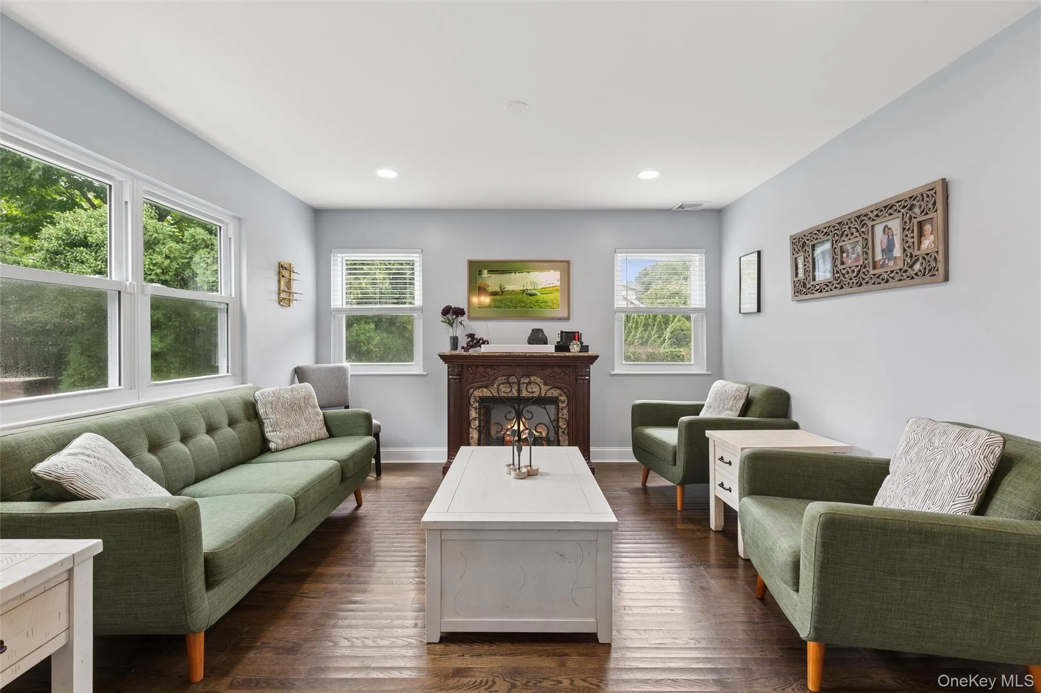 25 Ocean Avenue, Brookhaven, NY, 4 Bedrooms Bedrooms, 10 Rooms Rooms,2 BathroomsBathrooms,Residential,For Rent,Ocean,0,1040135 25 Ocean Avenue, Brookhaven, NY, 4 Bedrooms Bedrooms, 10 Rooms Rooms,2 BathroomsBathrooms,Residential,For Rent,Ocean,0,1040135