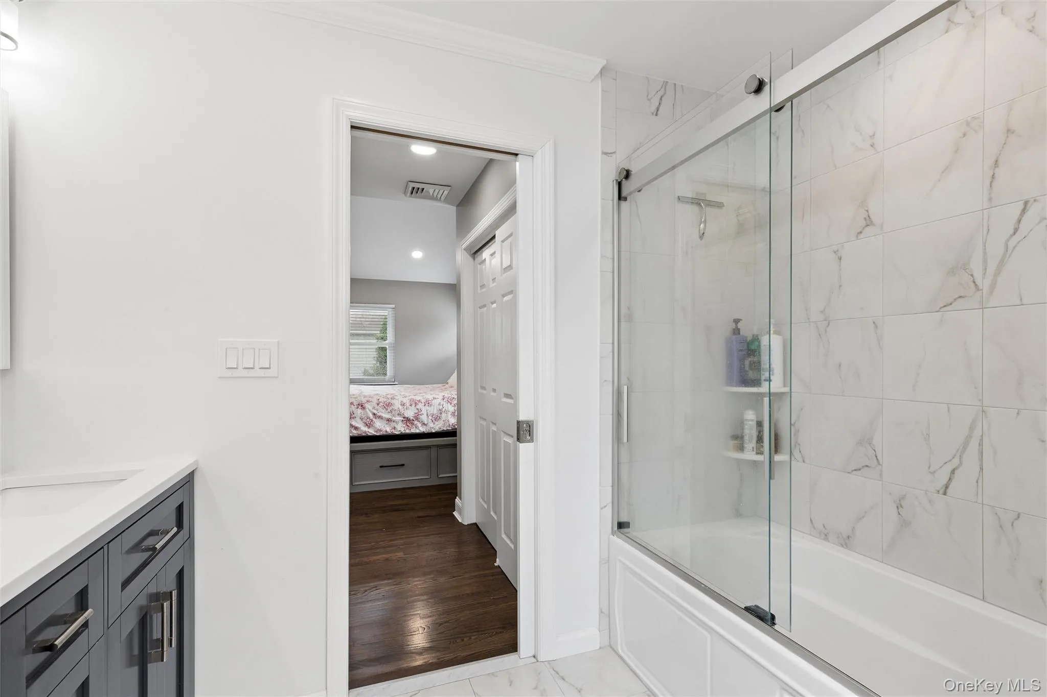 25 Ocean Avenue, Brookhaven, NY, 4 Bedrooms Bedrooms, 10 Rooms Rooms,2 BathroomsBathrooms,Residential,For Rent,Ocean,0,1040135 25 Ocean Avenue, Brookhaven, NY, 4 Bedrooms Bedrooms, 10 Rooms Rooms,2 BathroomsBathrooms,Residential,For Rent,Ocean,0,1040135