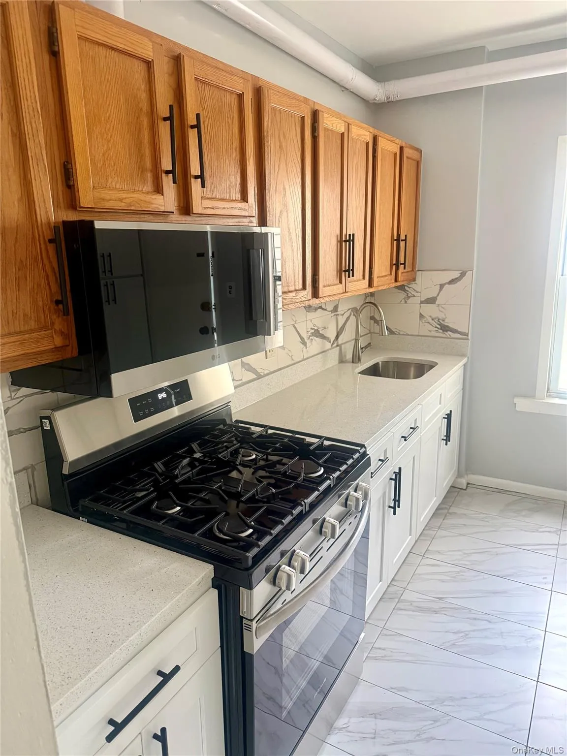 29 Cornell Avenue, Yonkers, NY, 3 Bedrooms Bedrooms, 4 Rooms Rooms,1 BathroomBathrooms,Residential Lease,For Rent,Cornell,0,1040136 29 Cornell Avenue, Yonkers, NY, 3 Bedrooms Bedrooms, 4 Rooms Rooms,1 BathroomBathrooms,Residential Lease,For Rent,Cornell,0,1040136