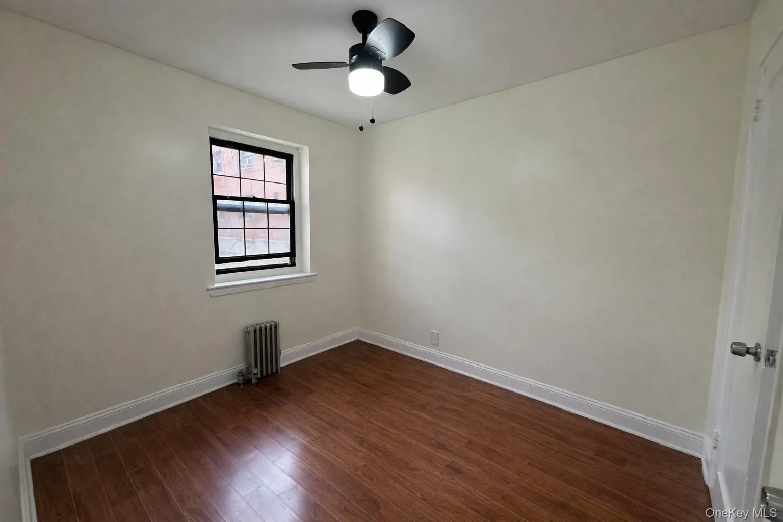 141-20 77 Road, New York, NY, 2 Bedrooms Bedrooms, 5 Rooms Rooms,1 BathroomBathrooms,Residential Lease,For Rent,77,0,1040137 141-20 77 Road, New York, NY, 2 Bedrooms Bedrooms, 5 Rooms Rooms,1 BathroomBathrooms,Residential Lease,For Rent,77,0,1040137