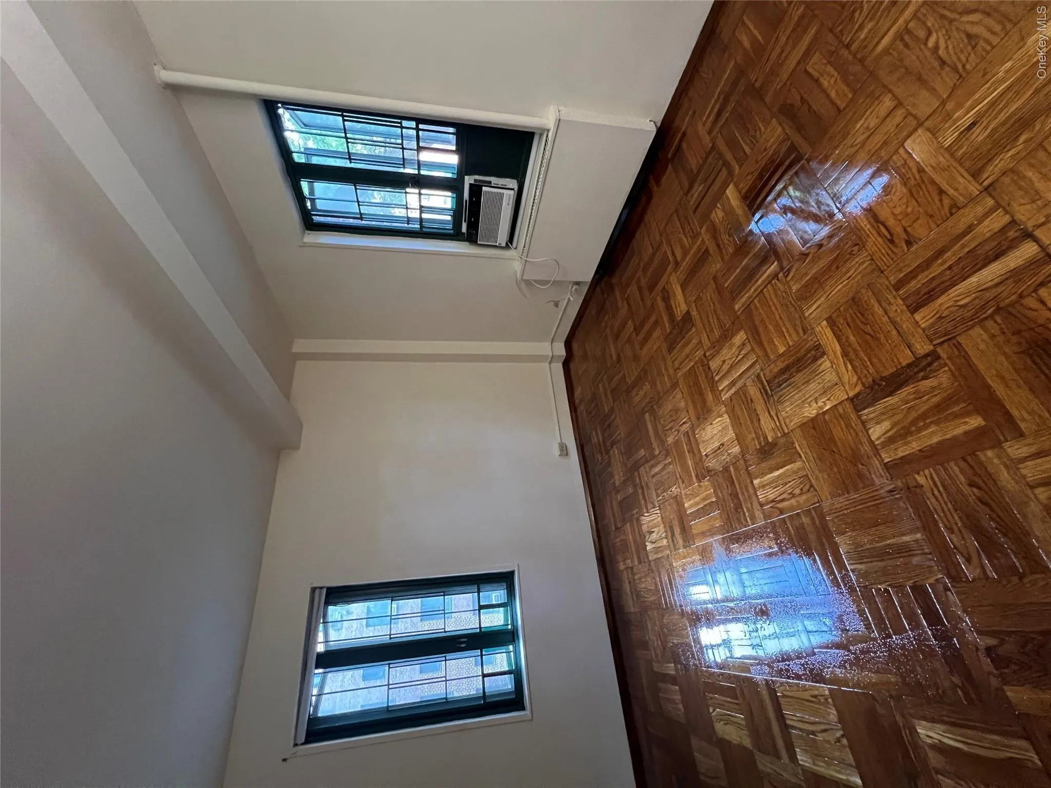 1569 Metropolitan Avenue, New York, NY, 1 Bedroom Bedrooms, 4 Rooms Rooms,1 BathroomBathrooms,Residential,For Rent,Metropolitan,0,1040141 1569 Metropolitan Avenue, New York, NY, 1 Bedroom Bedrooms, 4 Rooms Rooms,1 BathroomBathrooms,Residential,For Rent,Metropolitan,0,1040141