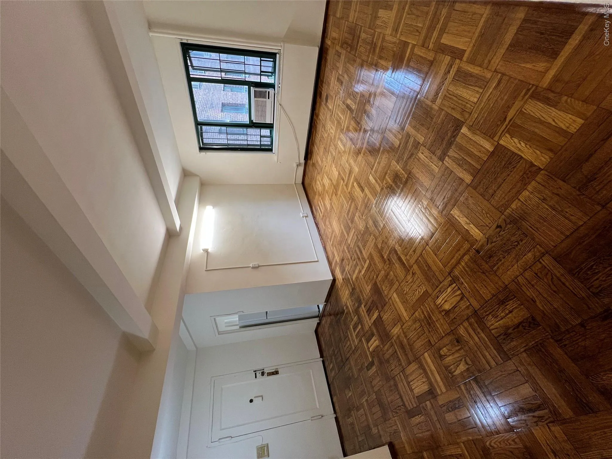 1569 Metropolitan Avenue, New York, NY, 1 Bedroom Bedrooms, 4 Rooms Rooms,1 BathroomBathrooms,Residential,For Rent,Metropolitan,0,1040141 1569 Metropolitan Avenue, New York, NY, 1 Bedroom Bedrooms, 4 Rooms Rooms,1 BathroomBathrooms,Residential,For Rent,Metropolitan,0,1040141