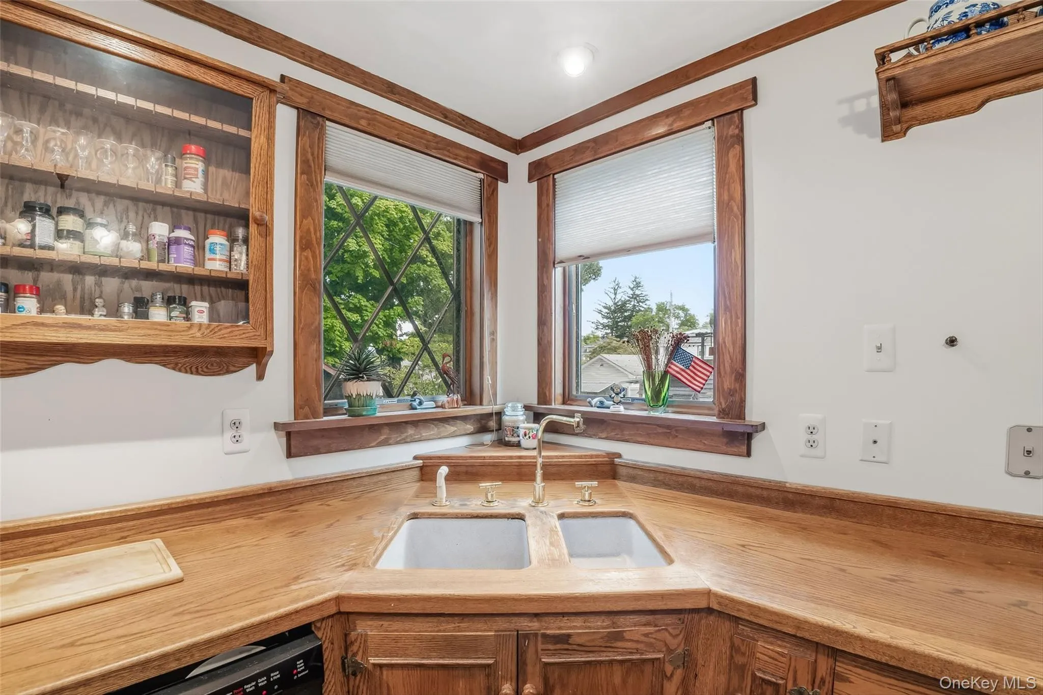 43 Prospect Avenue, Middletown, NY, 3 Bedrooms Bedrooms, 7 Rooms Rooms,1 BathroomBathrooms,Residential,For Rent,Prospect,0,1040142 43 Prospect Avenue, Middletown, NY, 3 Bedrooms Bedrooms, 7 Rooms Rooms,1 BathroomBathrooms,Residential,For Rent,Prospect,0,1040142