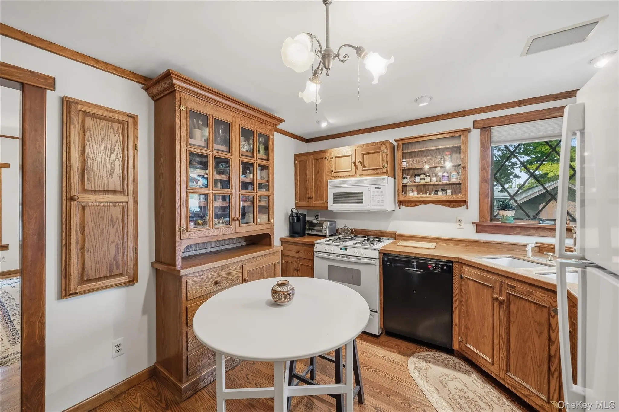 43 Prospect Avenue, Middletown, NY, 3 Bedrooms Bedrooms, 7 Rooms Rooms,1 BathroomBathrooms,Residential,For Rent,Prospect,0,1040142 43 Prospect Avenue, Middletown, NY, 3 Bedrooms Bedrooms, 7 Rooms Rooms,1 BathroomBathrooms,Residential,For Rent,Prospect,0,1040142
