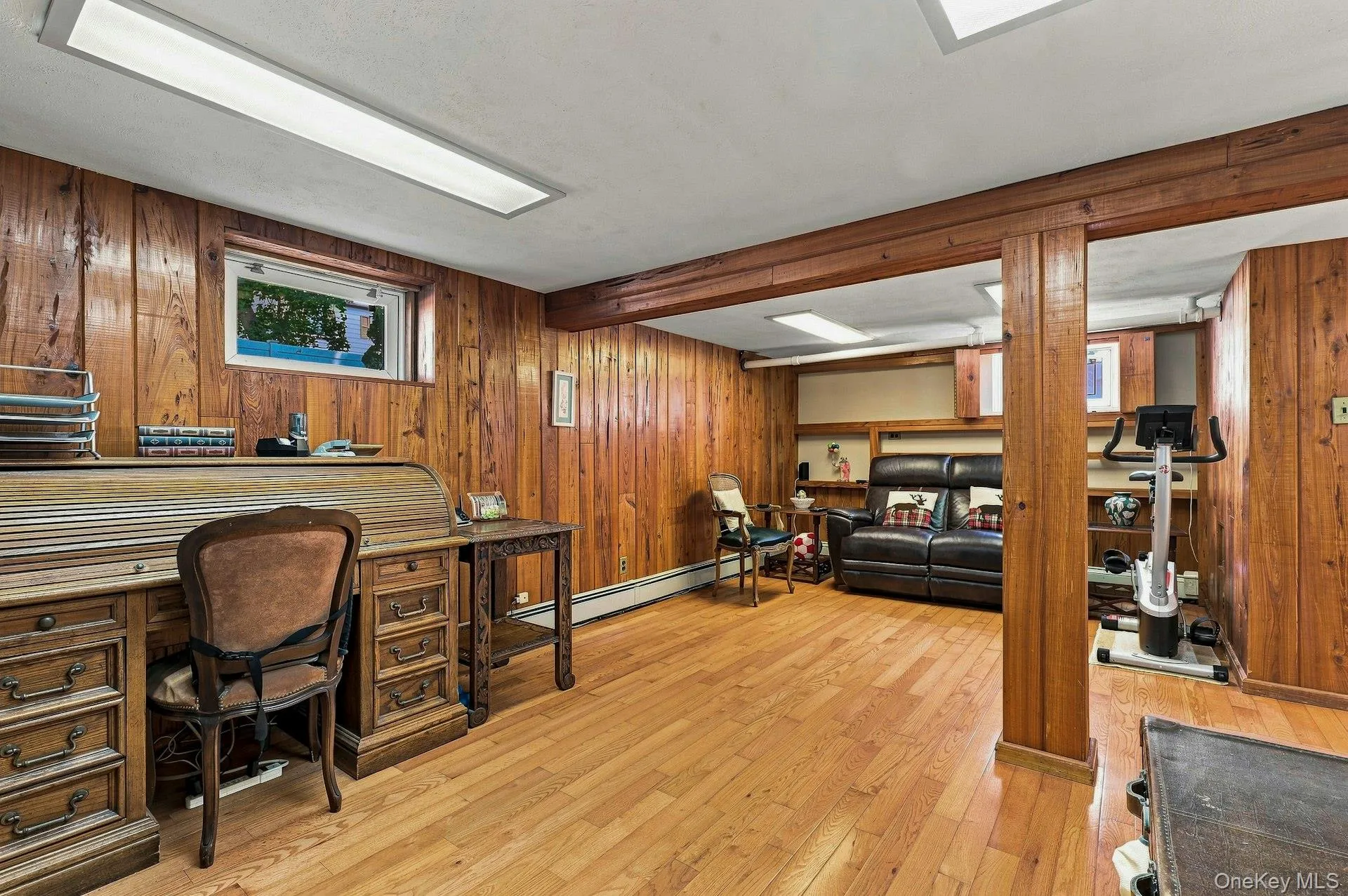 201 Chester Street, Hempstead, NY, 3 Bedrooms Bedrooms, 7 Rooms Rooms,1 BathroomBathrooms,Residential,For Rent,Chester,0,1040143 201 Chester Street, Hempstead, NY, 3 Bedrooms Bedrooms, 7 Rooms Rooms,1 BathroomBathrooms,Residential,For Rent,Chester,0,1040143