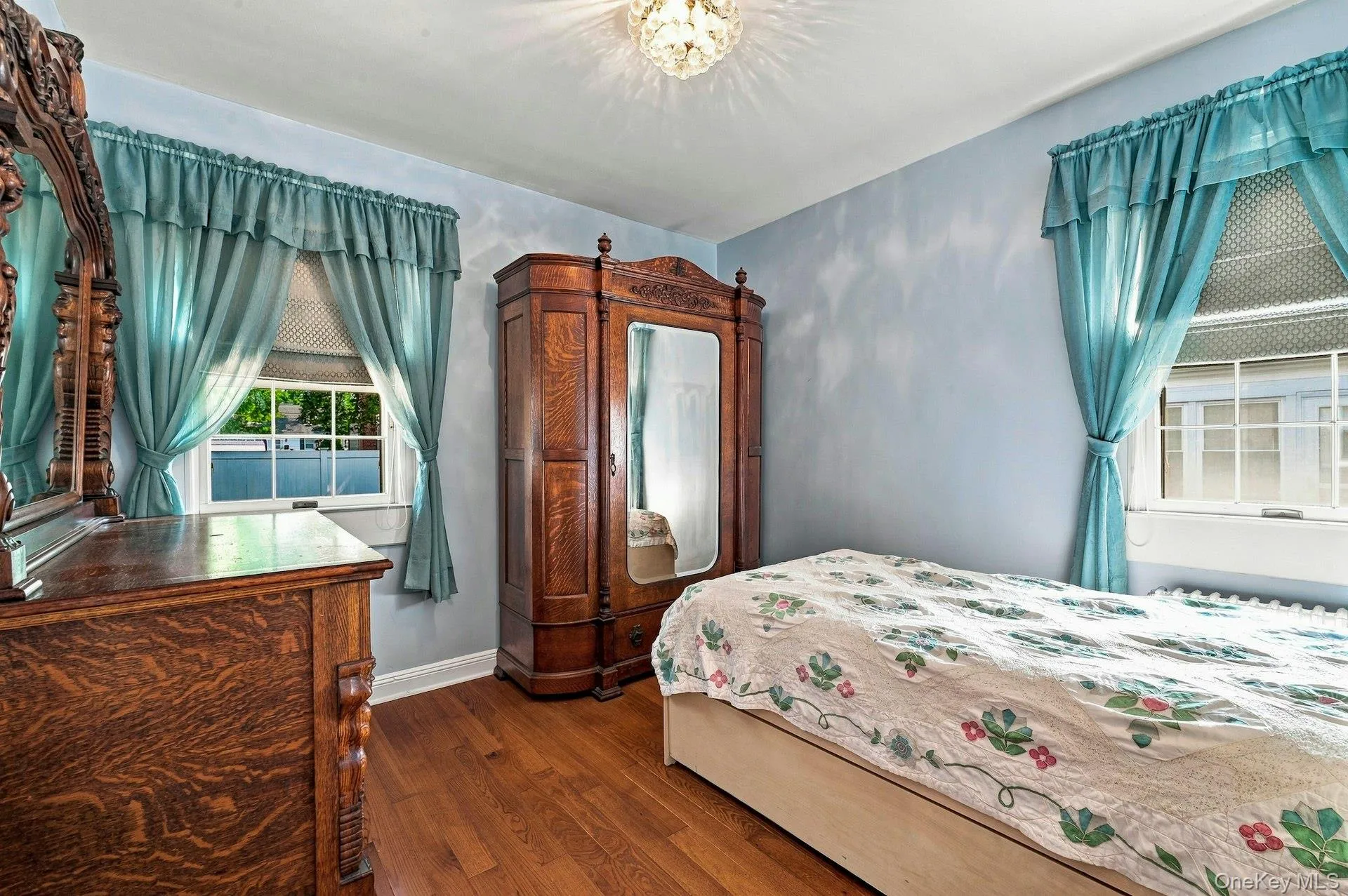 201 Chester Street, Hempstead, NY, 3 Bedrooms Bedrooms, 7 Rooms Rooms,1 BathroomBathrooms,Residential,For Rent,Chester,0,1040143 201 Chester Street, Hempstead, NY, 3 Bedrooms Bedrooms, 7 Rooms Rooms,1 BathroomBathrooms,Residential,For Rent,Chester,0,1040143