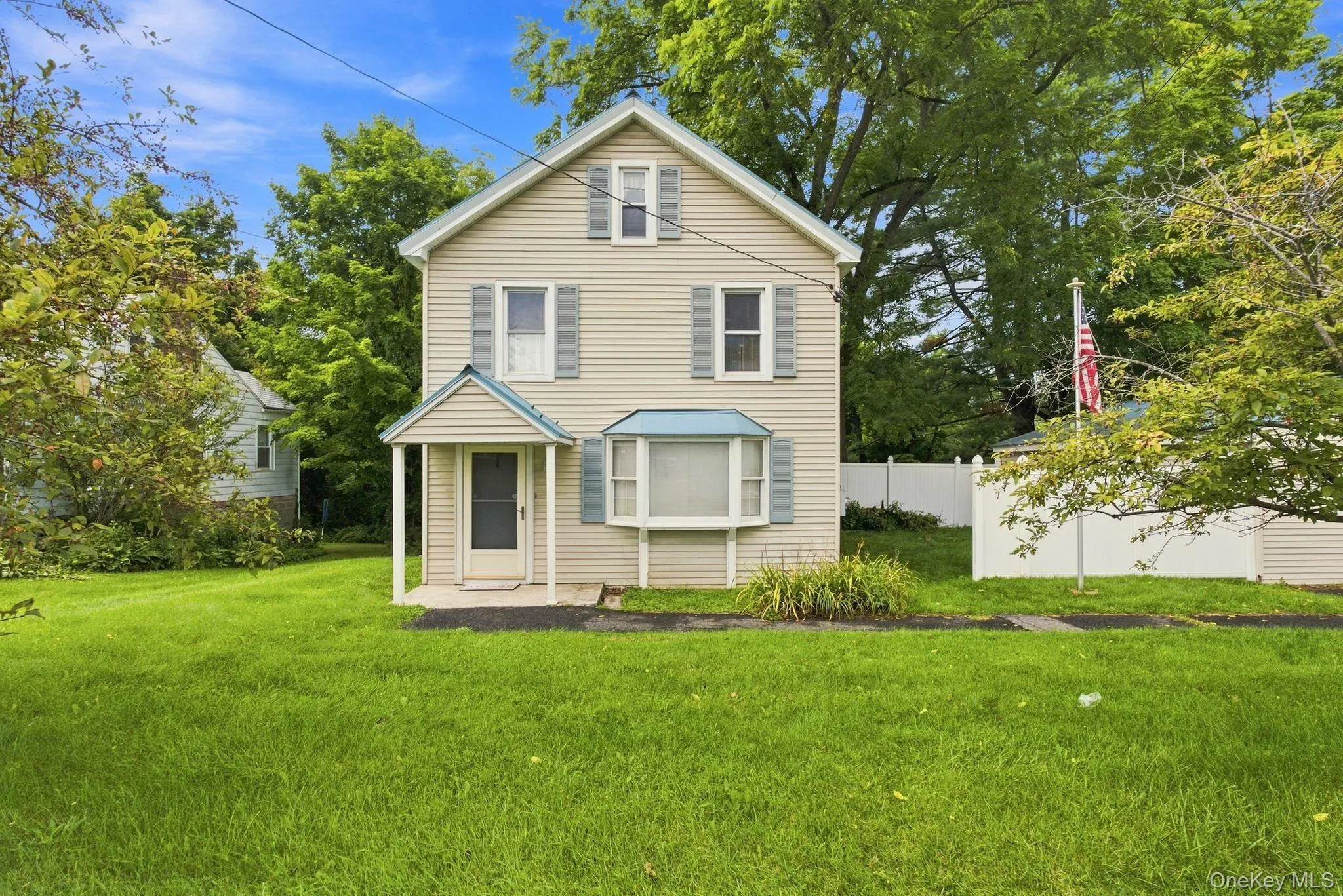 344 Broadway, Esopus, NY, 3 Bedrooms Bedrooms, 6 Rooms Rooms,1 BathroomBathrooms,Residential,For Rent,Broadway,0,1040145 344 Broadway, Esopus, NY, 3 Bedrooms Bedrooms, 6 Rooms Rooms,1 BathroomBathrooms,Residential,For Rent,Broadway,0,1040145