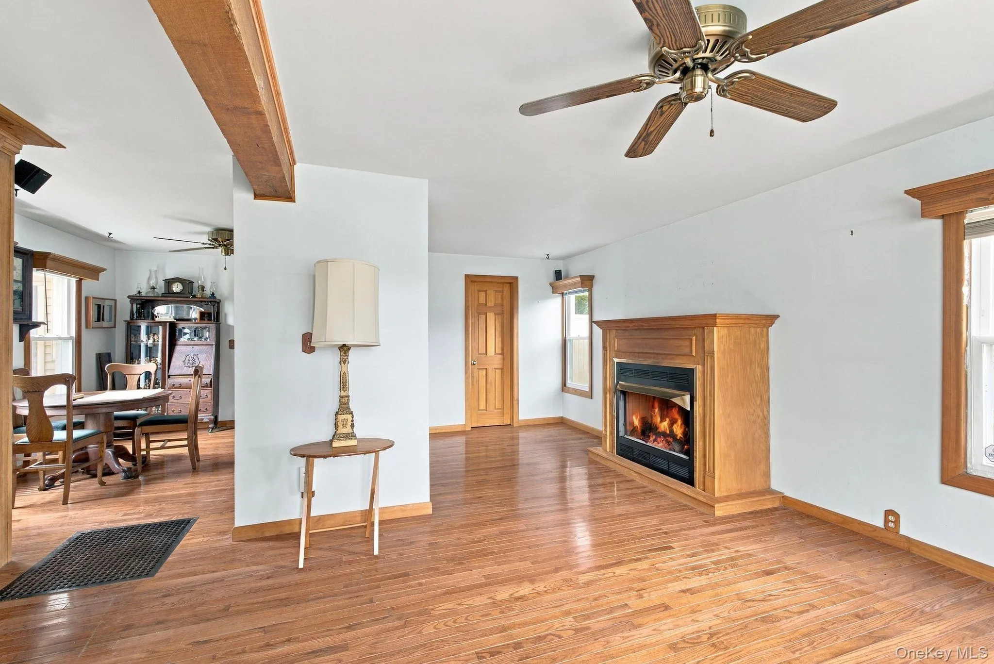 344 Broadway, Esopus, NY, 3 Bedrooms Bedrooms, 6 Rooms Rooms,1 BathroomBathrooms,Residential,For Rent,Broadway,0,1040145 344 Broadway, Esopus, NY, 3 Bedrooms Bedrooms, 6 Rooms Rooms,1 BathroomBathrooms,Residential,For Rent,Broadway,0,1040145