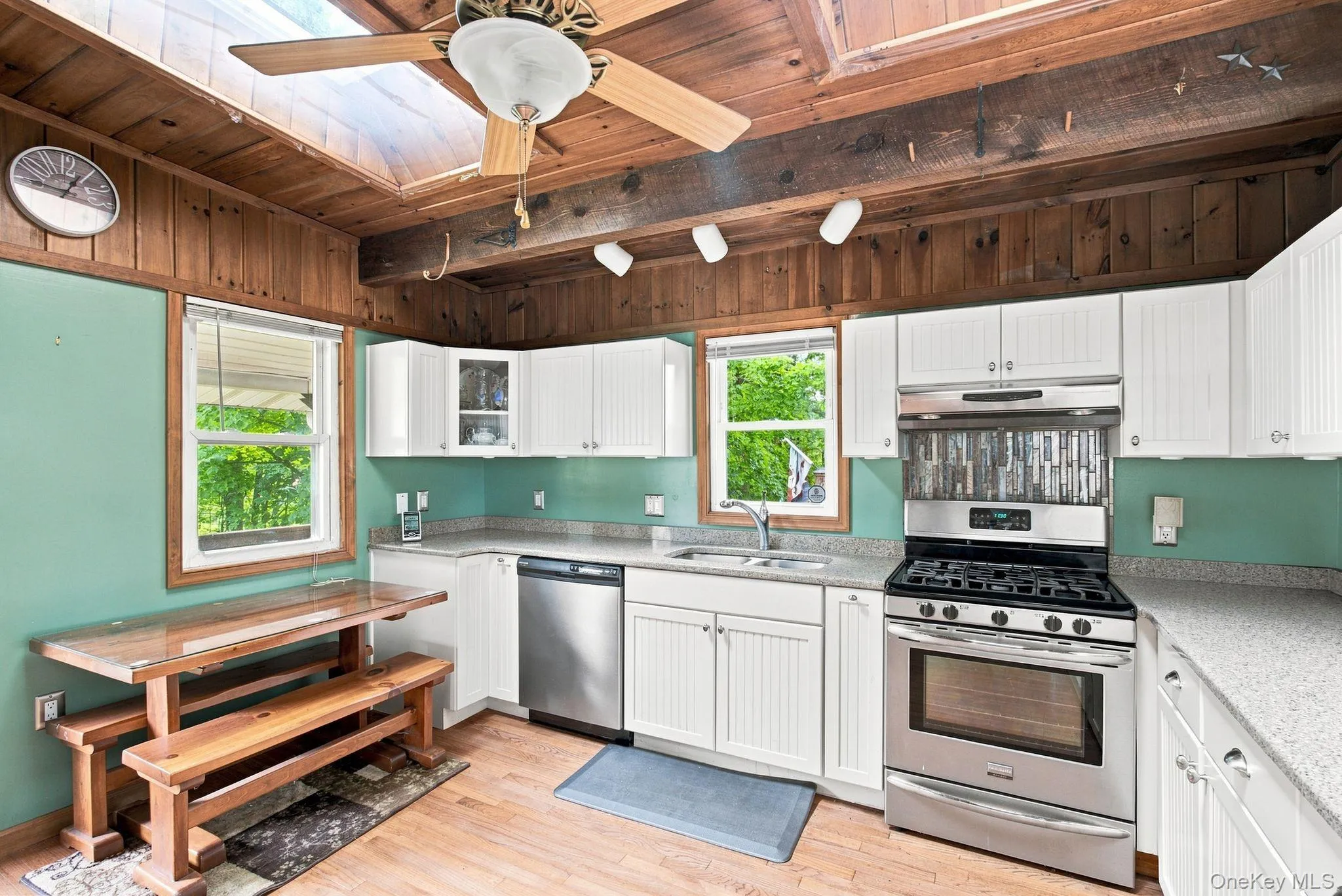 344 Broadway, Esopus, NY, 3 Bedrooms Bedrooms, 6 Rooms Rooms,1 BathroomBathrooms,Residential,For Rent,Broadway,0,1040145 344 Broadway, Esopus, NY, 3 Bedrooms Bedrooms, 6 Rooms Rooms,1 BathroomBathrooms,Residential,For Rent,Broadway,0,1040145