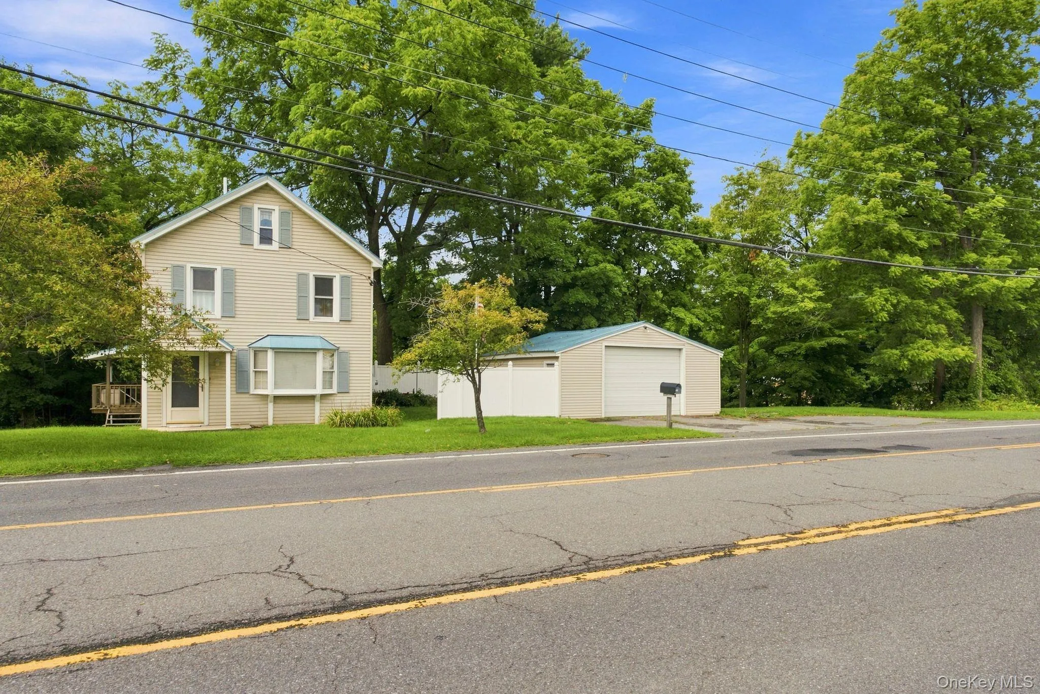 344 Broadway, Esopus, NY, 3 Bedrooms Bedrooms, 6 Rooms Rooms,1 BathroomBathrooms,Residential,For Rent,Broadway,0,1040145 344 Broadway, Esopus, NY, 3 Bedrooms Bedrooms, 6 Rooms Rooms,1 BathroomBathrooms,Residential,For Rent,Broadway,0,1040145