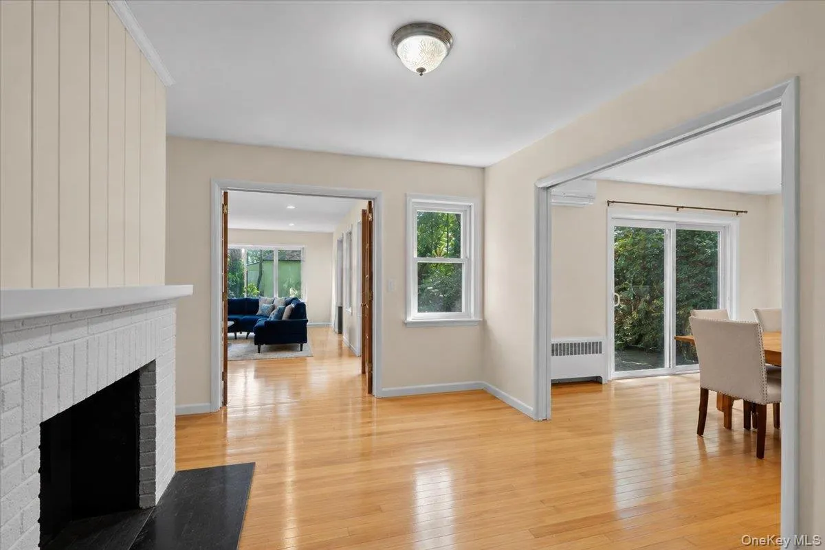 254 Farrington Avenue, Mount Pleasant, NY, 4 Bedrooms Bedrooms, 8 Rooms Rooms,3 BathroomsBathrooms,Residential,For Rent,Farrington,0,1040148 254 Farrington Avenue, Mount Pleasant, NY, 4 Bedrooms Bedrooms, 8 Rooms Rooms,3 BathroomsBathrooms,Residential,For Rent,Farrington,0,1040148