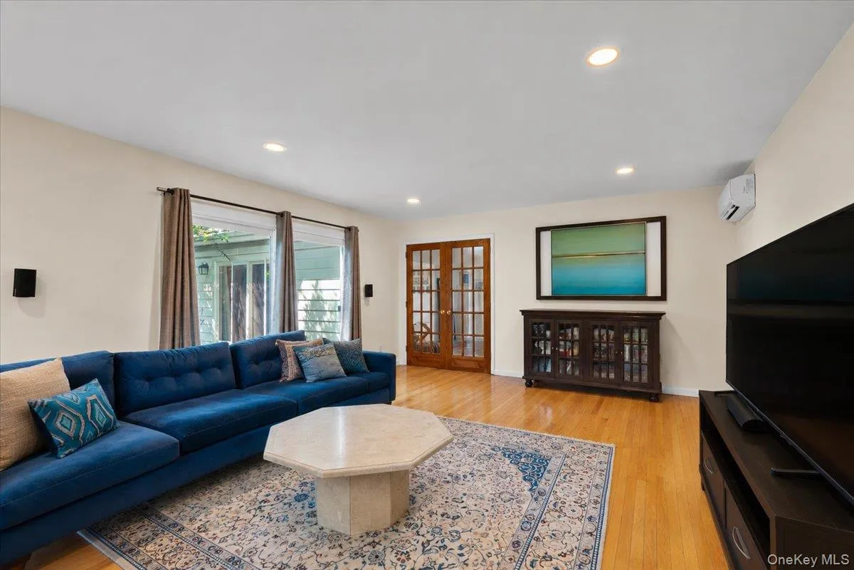 254 Farrington Avenue, Mount Pleasant, NY, 4 Bedrooms Bedrooms, 8 Rooms Rooms,3 BathroomsBathrooms,Residential,For Rent,Farrington,0,1040148 254 Farrington Avenue, Mount Pleasant, NY, 4 Bedrooms Bedrooms, 8 Rooms Rooms,3 BathroomsBathrooms,Residential,For Rent,Farrington,0,1040148