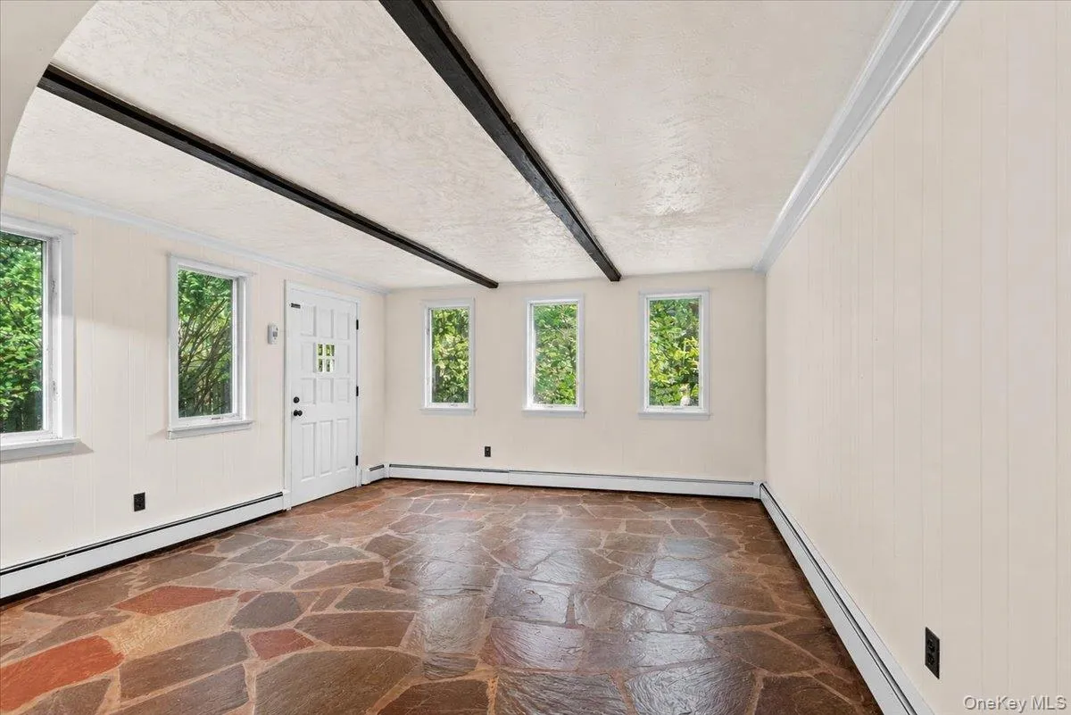 254 Farrington Avenue, Mount Pleasant, NY, 4 Bedrooms Bedrooms, 8 Rooms Rooms,3 BathroomsBathrooms,Residential,For Rent,Farrington,0,1040148 254 Farrington Avenue, Mount Pleasant, NY, 4 Bedrooms Bedrooms, 8 Rooms Rooms,3 BathroomsBathrooms,Residential,For Rent,Farrington,0,1040148
