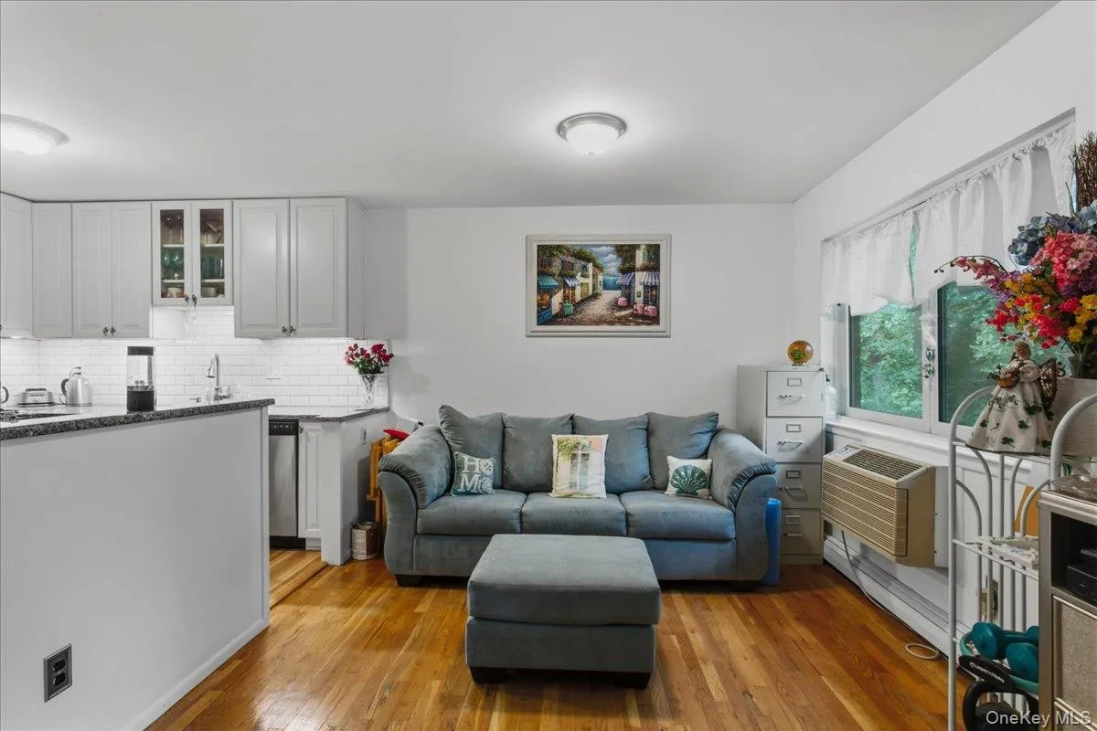 16 Scenic Drive, Cortlandt, NY, 1 Bedroom Bedrooms, 4 Rooms Rooms,1 BathroomBathrooms,Residential,For Rent,Scenic,0,1040150 16 Scenic Drive, Cortlandt, NY, 1 Bedroom Bedrooms, 4 Rooms Rooms,1 BathroomBathrooms,Residential,For Rent,Scenic,0,1040150