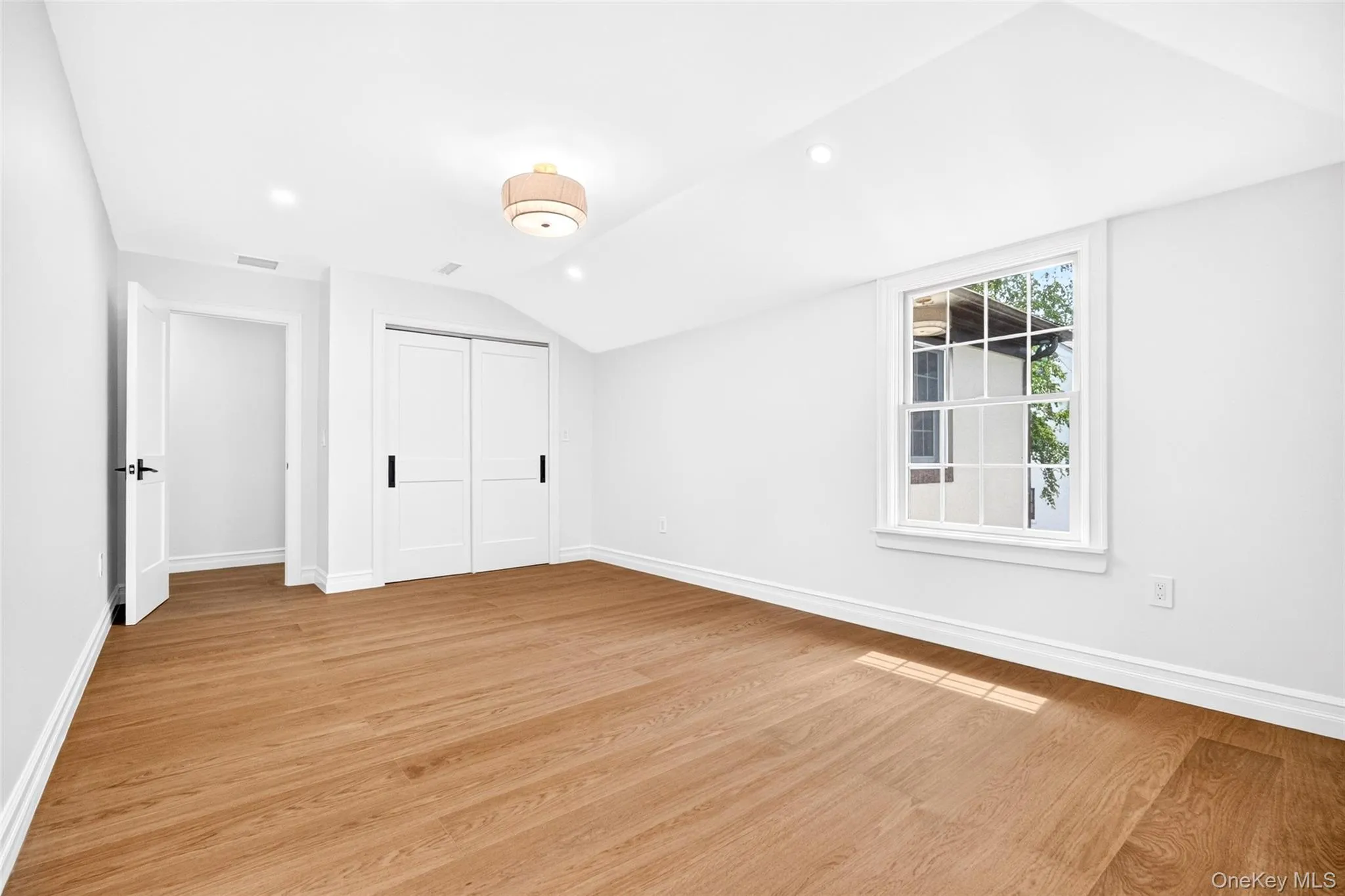 22 Northway, Eastchester, NY, 5 Bedrooms Bedrooms, 10 Rooms Rooms,4 BathroomsBathrooms,Residential,For Rent,Northway,0,1040151 22 Northway, Eastchester, NY, 5 Bedrooms Bedrooms, 10 Rooms Rooms,4 BathroomsBathrooms,Residential,For Rent,Northway,0,1040151