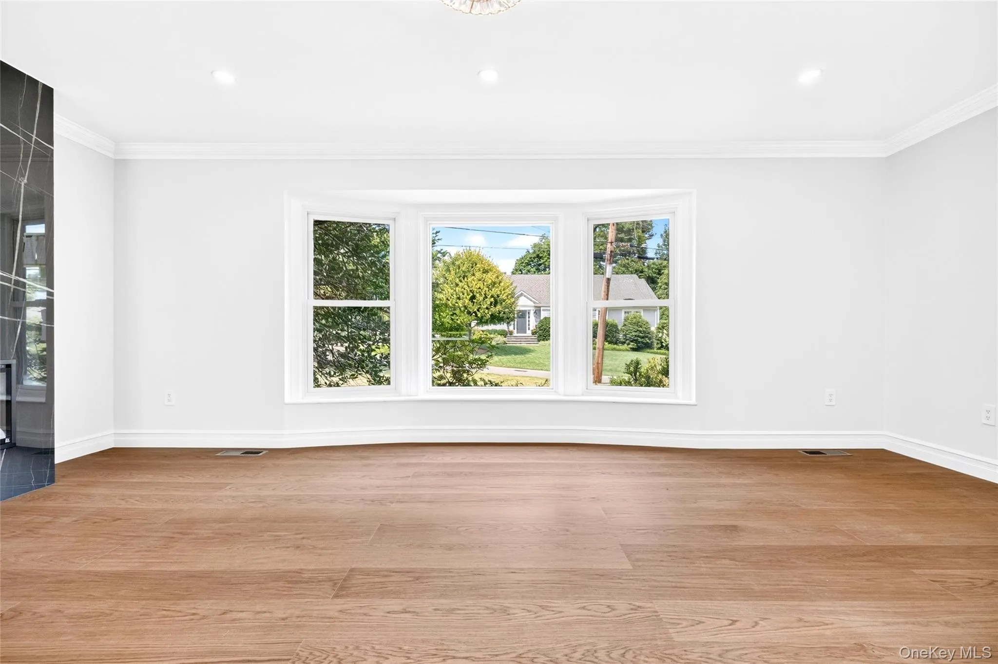 22 Northway, Eastchester, NY, 5 Bedrooms Bedrooms, 10 Rooms Rooms,4 BathroomsBathrooms,Residential,For Rent,Northway,0,1040151 22 Northway, Eastchester, NY, 5 Bedrooms Bedrooms, 10 Rooms Rooms,4 BathroomsBathrooms,Residential,For Rent,Northway,0,1040151