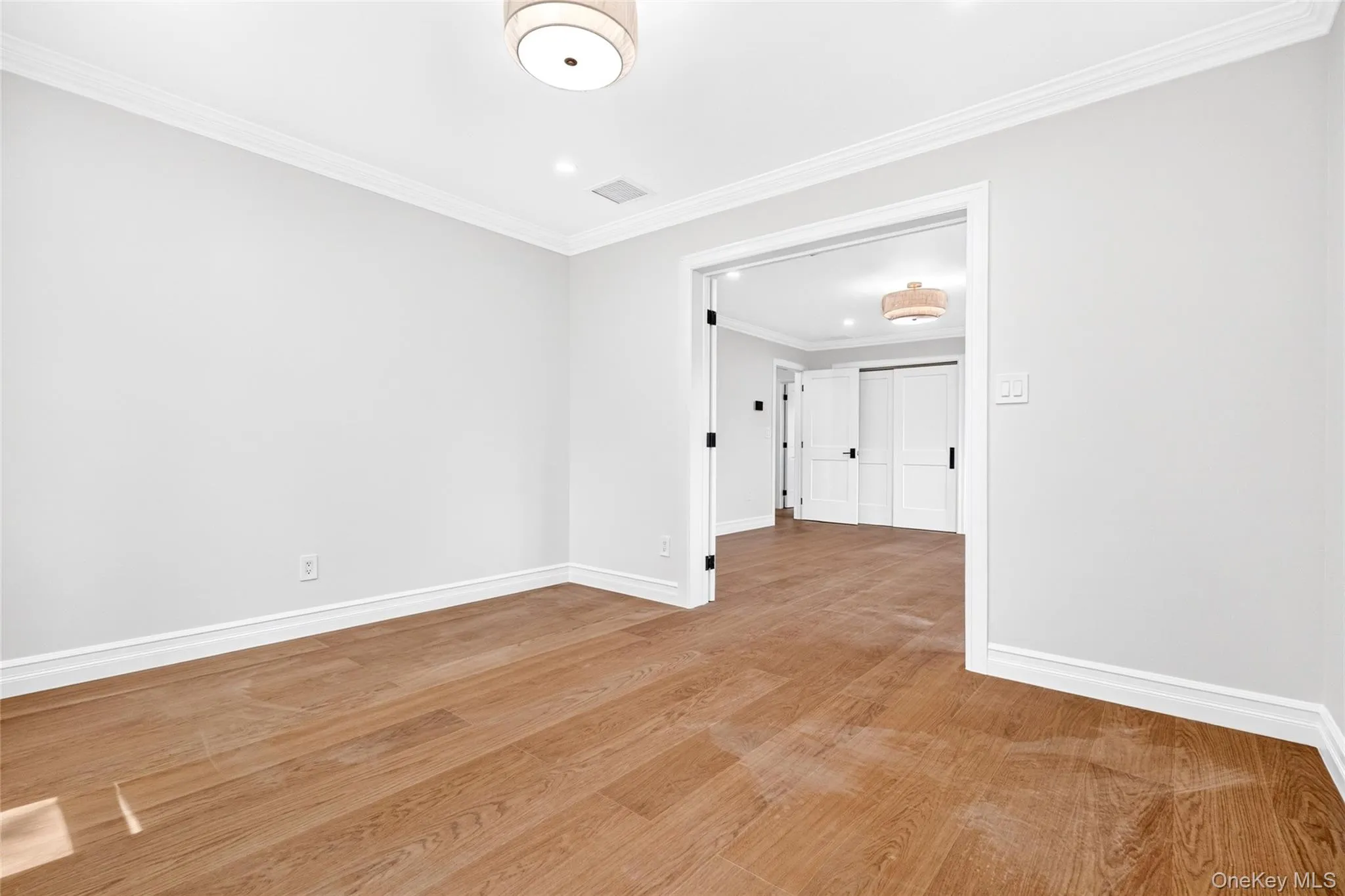22 Northway, Eastchester, NY, 5 Bedrooms Bedrooms, 10 Rooms Rooms,4 BathroomsBathrooms,Residential,For Rent,Northway,0,1040151 22 Northway, Eastchester, NY, 5 Bedrooms Bedrooms, 10 Rooms Rooms,4 BathroomsBathrooms,Residential,For Rent,Northway,0,1040151