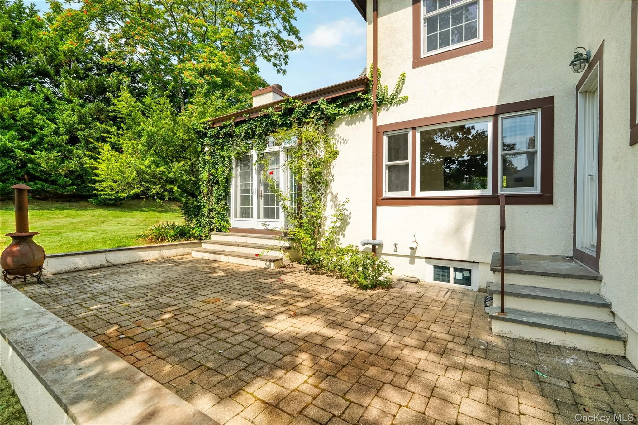 22 Northway, Eastchester, NY, 5 Bedrooms Bedrooms, 10 Rooms Rooms,4 BathroomsBathrooms,Residential,For Rent,Northway,0,1040151 22 Northway, Eastchester, NY, 5 Bedrooms Bedrooms, 10 Rooms Rooms,4 BathroomsBathrooms,Residential,For Rent,Northway,0,1040151