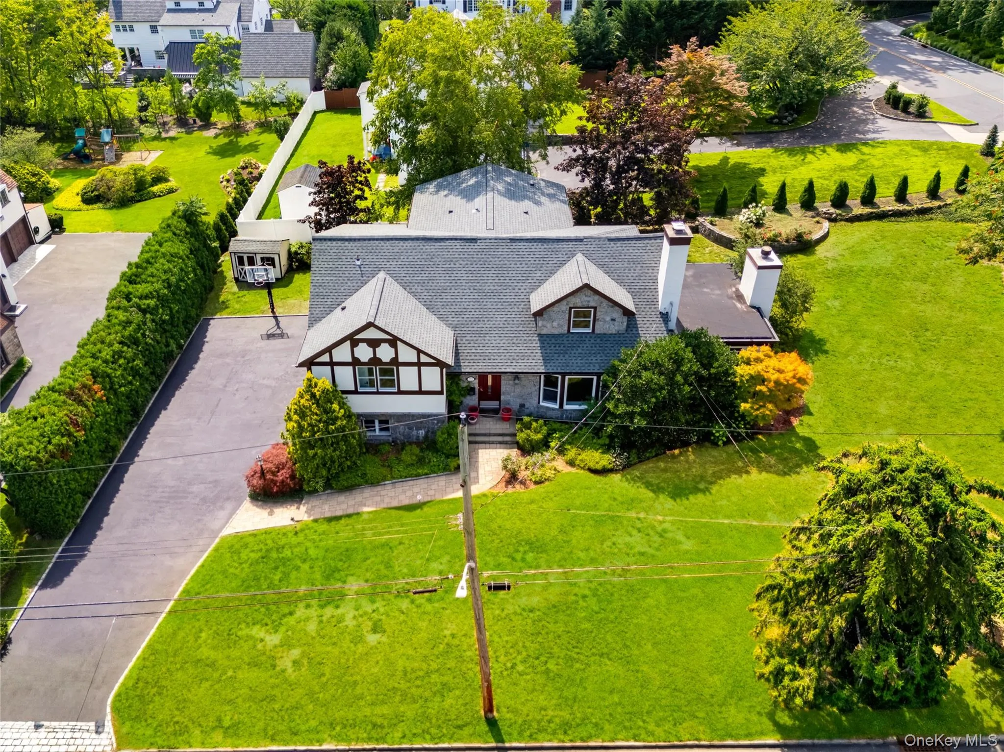 22 Northway, Eastchester, NY, 5 Bedrooms Bedrooms, 10 Rooms Rooms,4 BathroomsBathrooms,Residential,For Rent,Northway,0,1040151 22 Northway, Eastchester, NY, 5 Bedrooms Bedrooms, 10 Rooms Rooms,4 BathroomsBathrooms,Residential,For Rent,Northway,0,1040151
