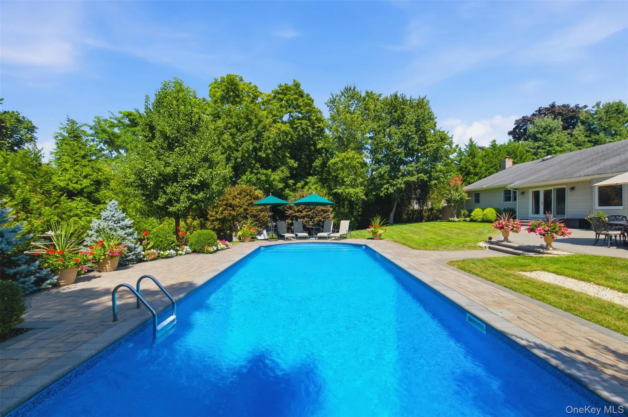 15 Brandywine Drive, Brookhaven, NY, 4 Bedrooms Bedrooms, 9 Rooms Rooms,2 BathroomsBathrooms,Residential,For Rent,Brandywine,0,1040156 15 Brandywine Drive, Brookhaven, NY, 4 Bedrooms Bedrooms, 9 Rooms Rooms,2 BathroomsBathrooms,Residential,For Rent,Brandywine,0,1040156